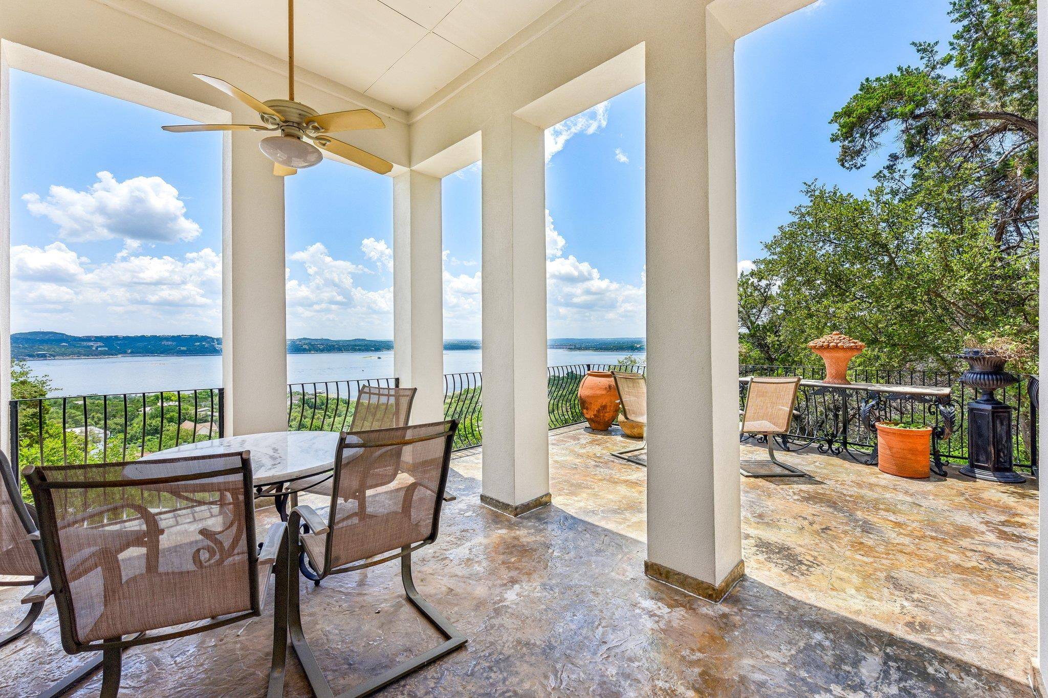 14004 Skyline DR, Austin, TX 78732