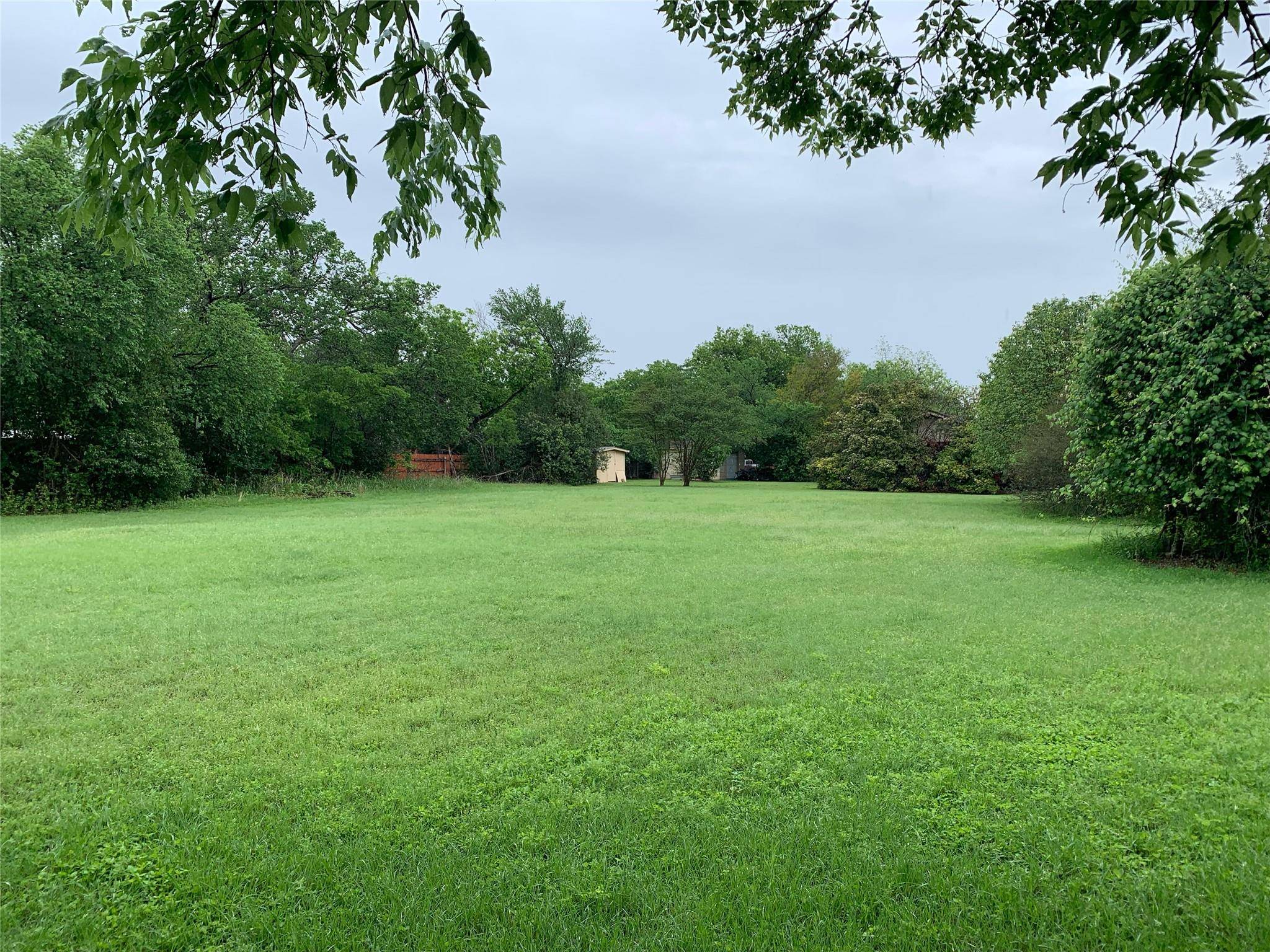 1112 E 8th ST, Georgetown, TX 78626