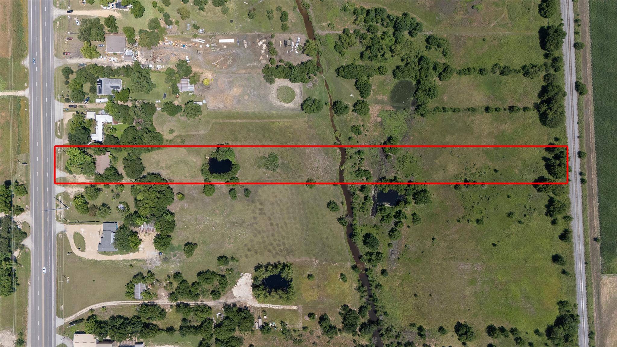 4302 N Main ST, Taylor, TX 76574
