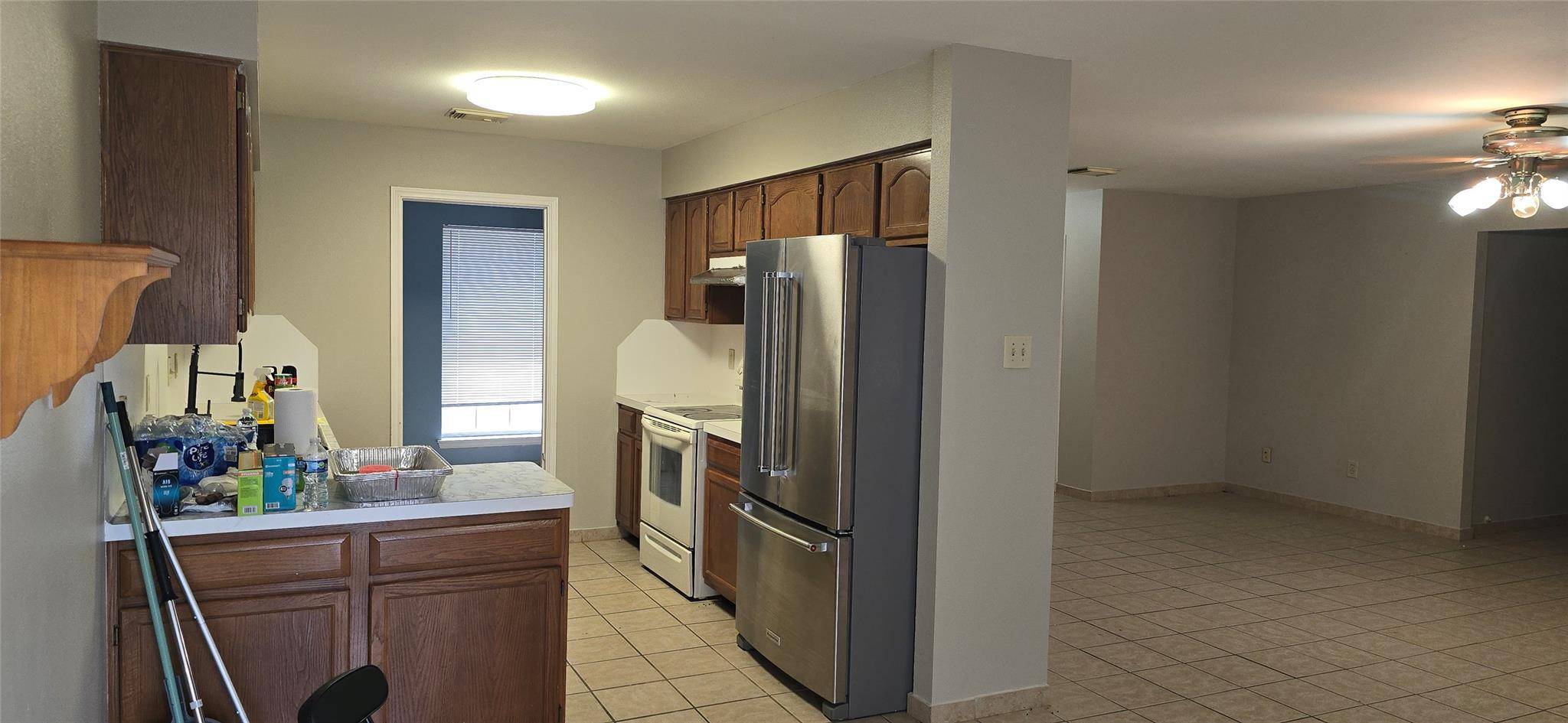 125 Kelly LN, Buda, TX 78610