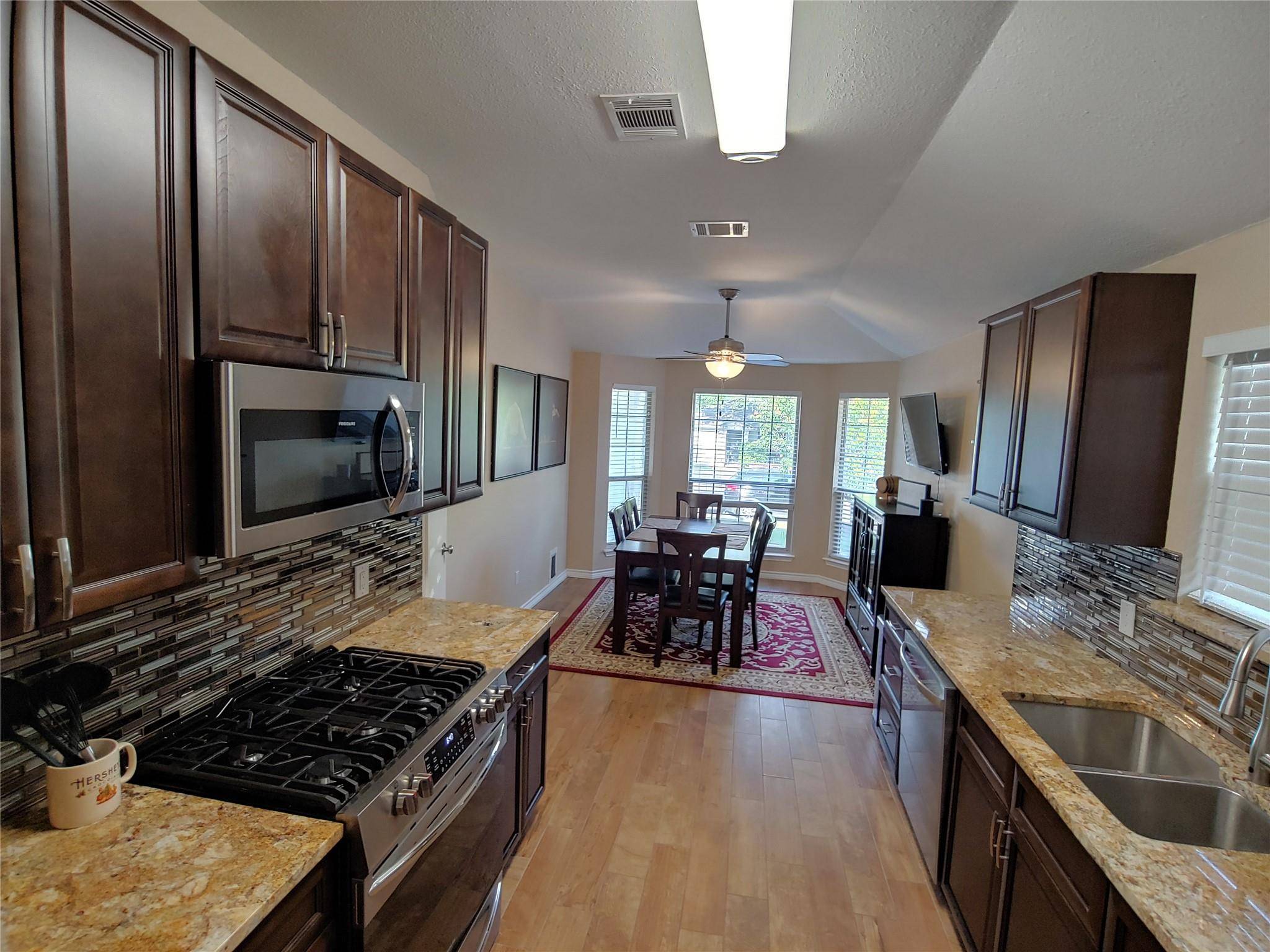 8124 Tockington WAY, Austin, TX 78748