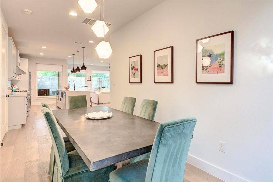 916 E 50th ST #1, Austin, TX 78751