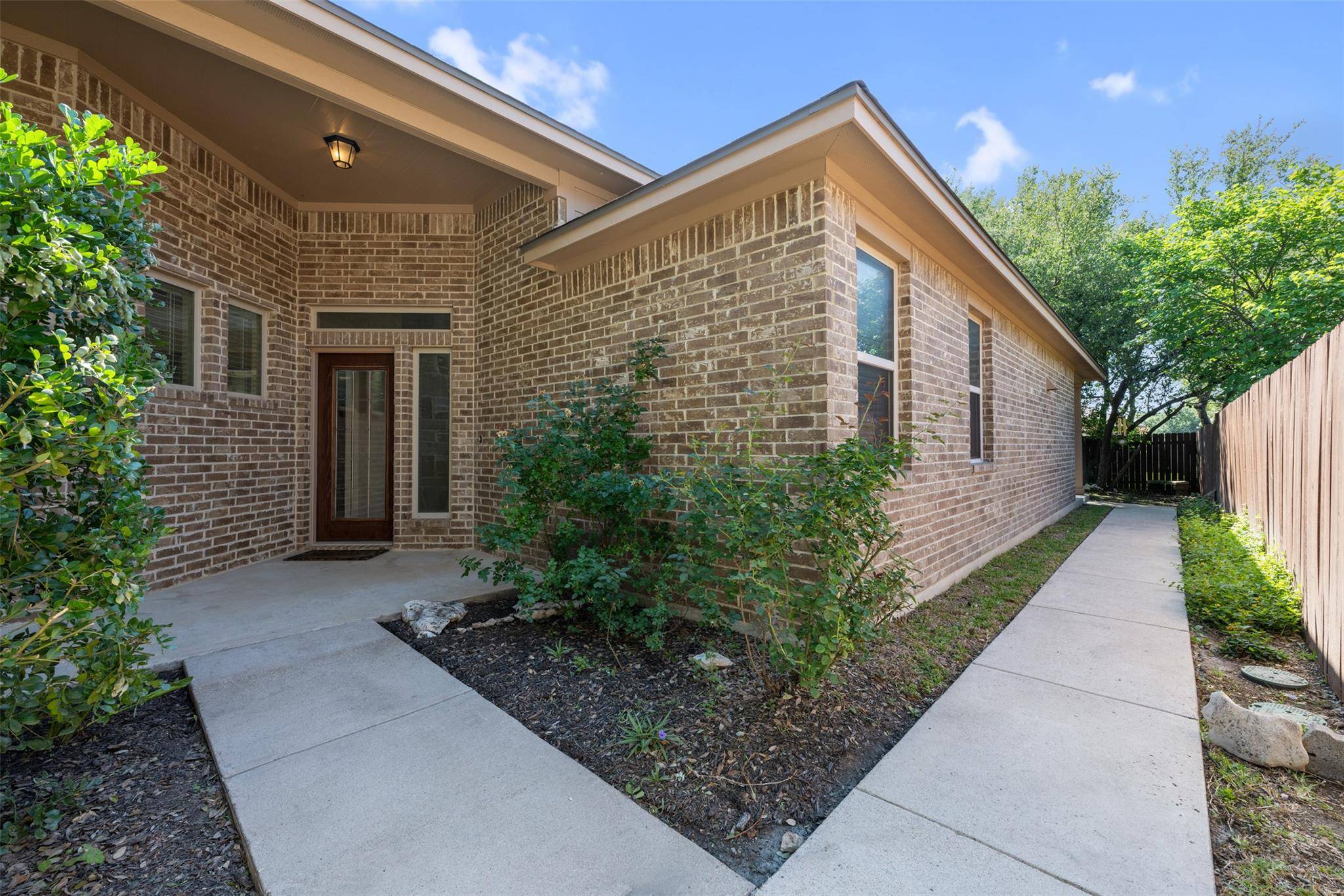 608 Algerita DR, Georgetown, TX 78628