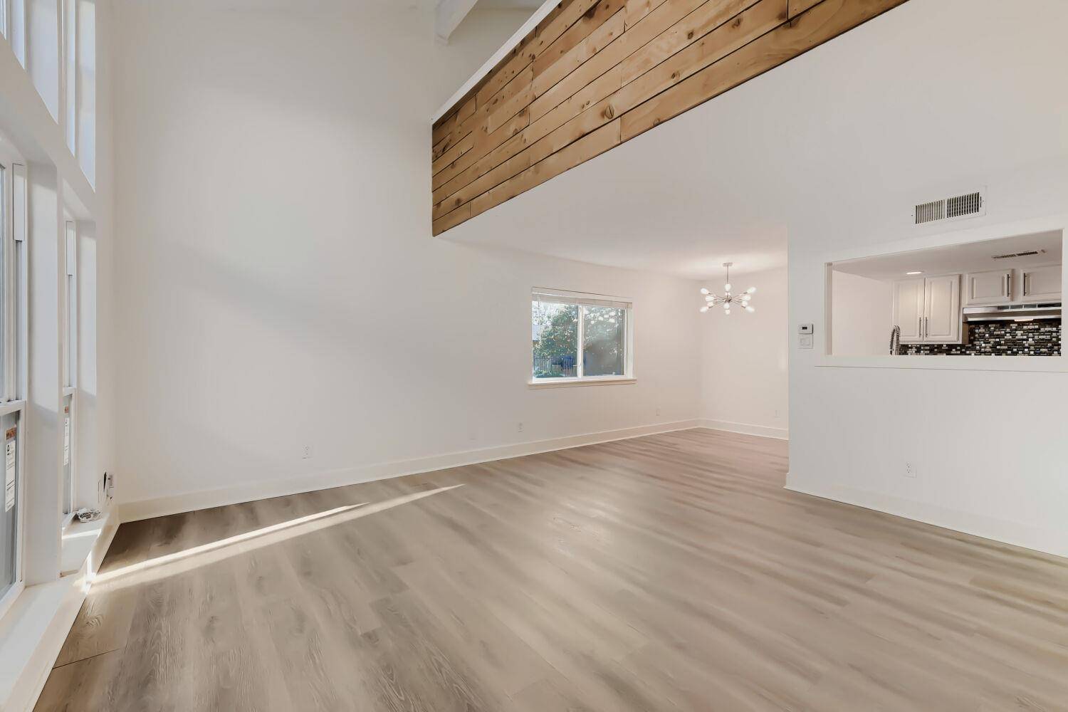 2124 Burton DR #174, Austin, TX 78741
