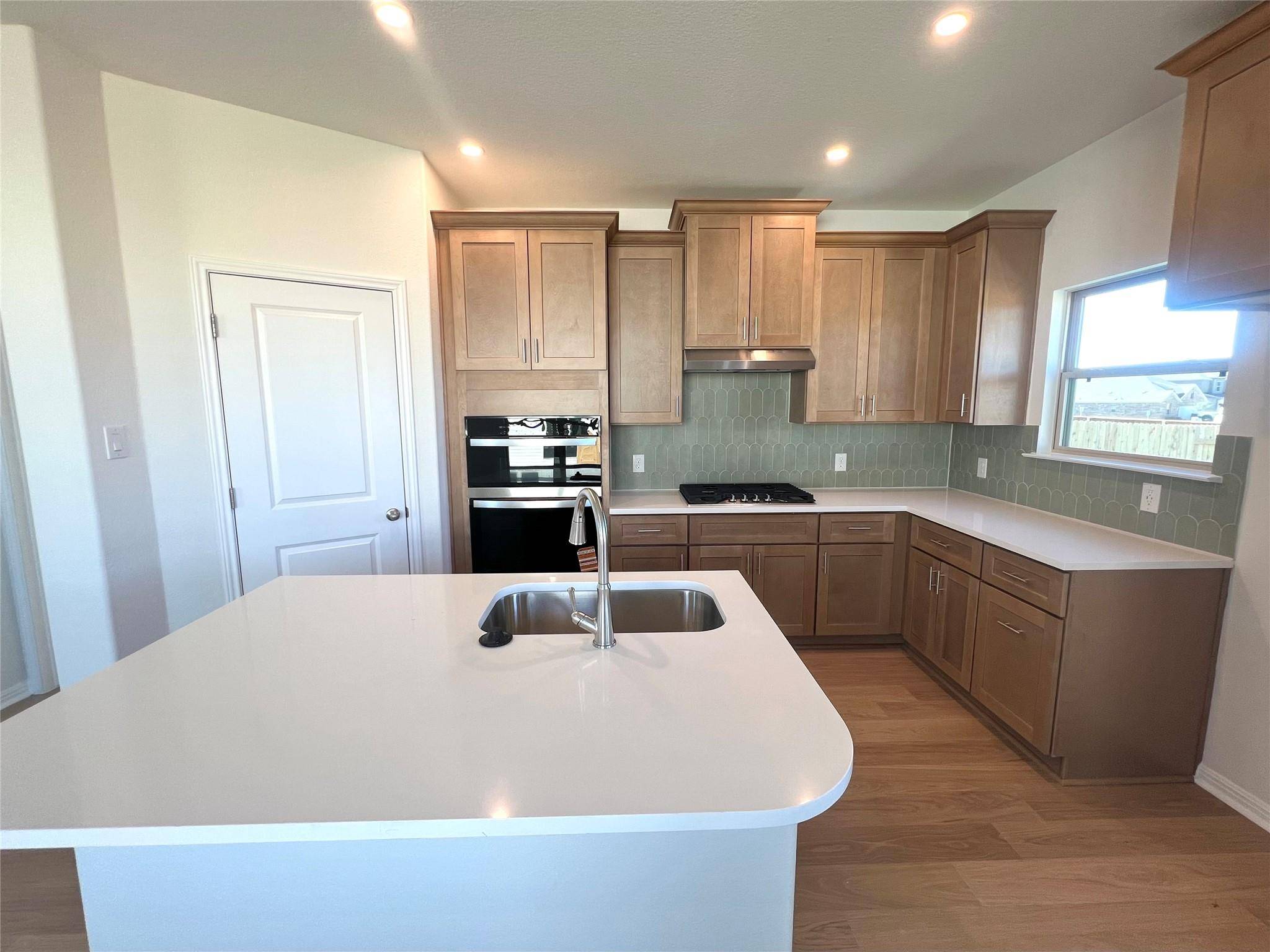 397 Elephant Island LOOP, Kyle, TX 78640