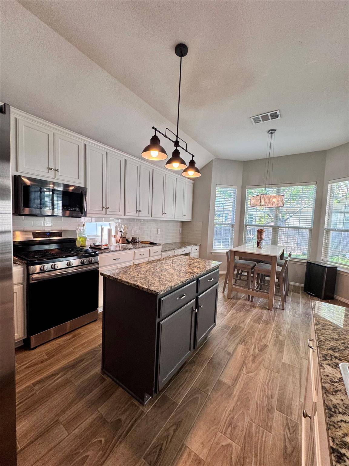 1324 Bull Horn LOOP, Round Rock, TX 78665