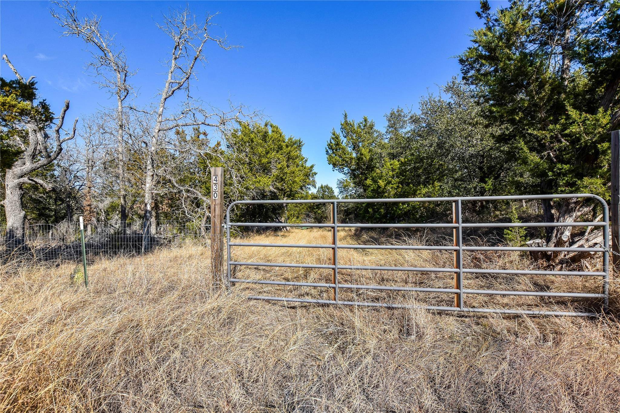 430 County Road 220, Florence, TX 76527