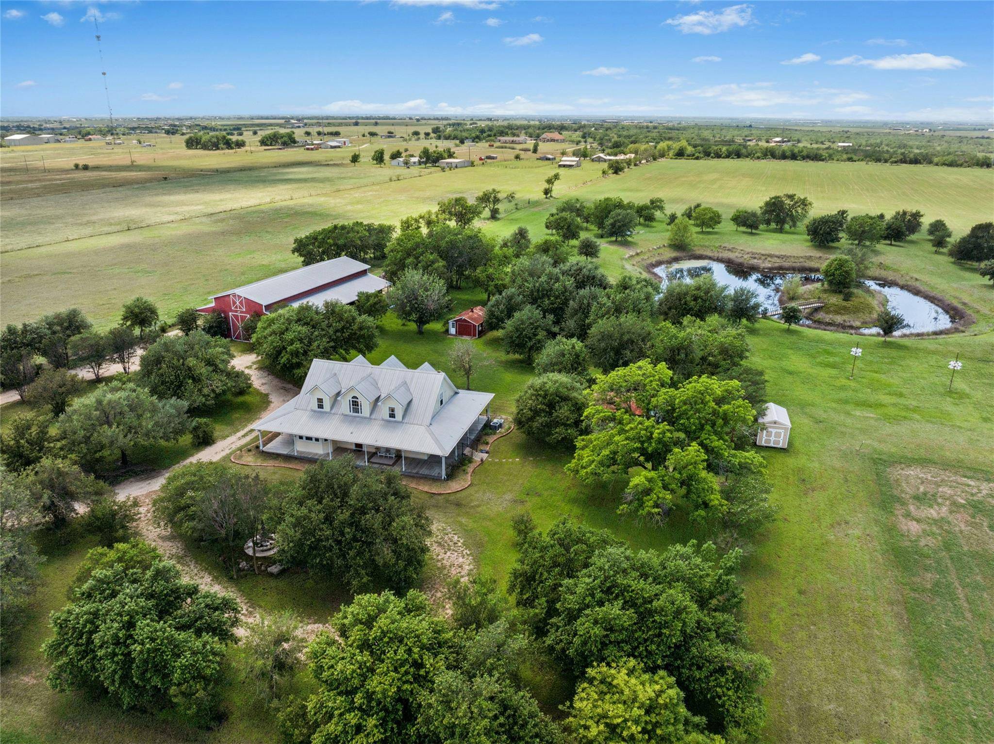 1610 County Road 463, Elgin, TX 78621