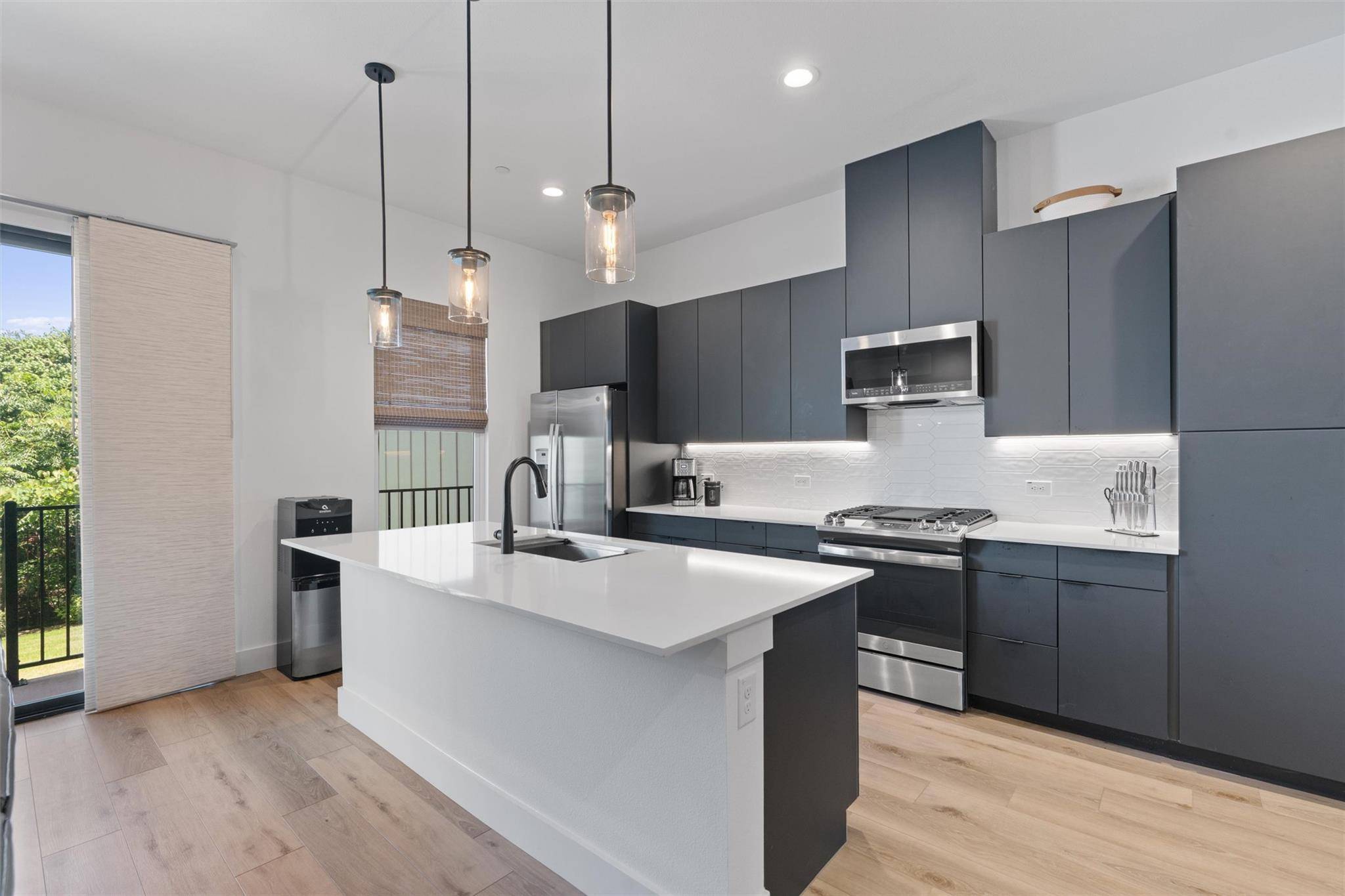 590 Old Mill RD #153, Cedar Park, TX 78613