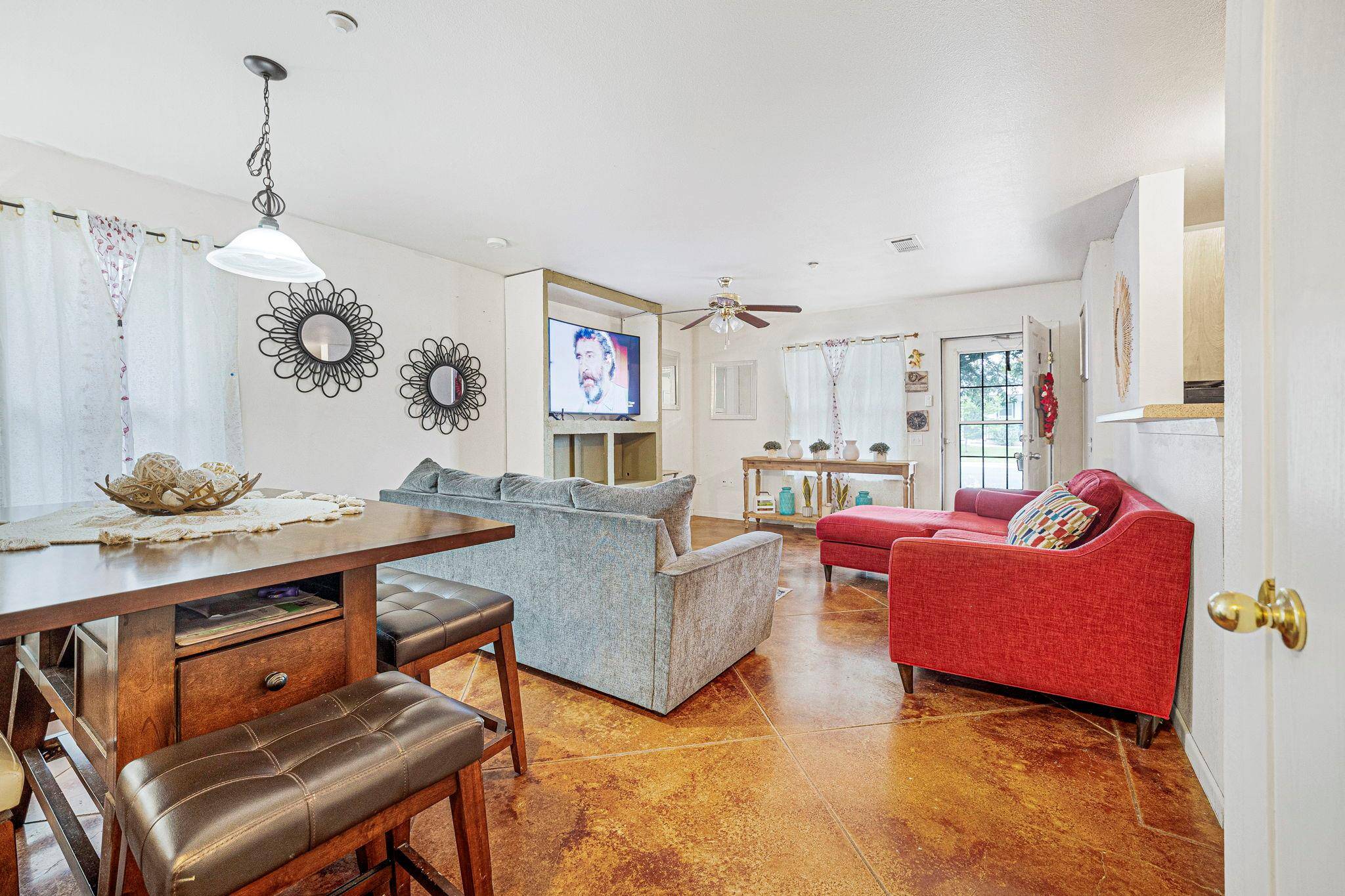 7104 Villita Avenida ST, Austin, TX 78741