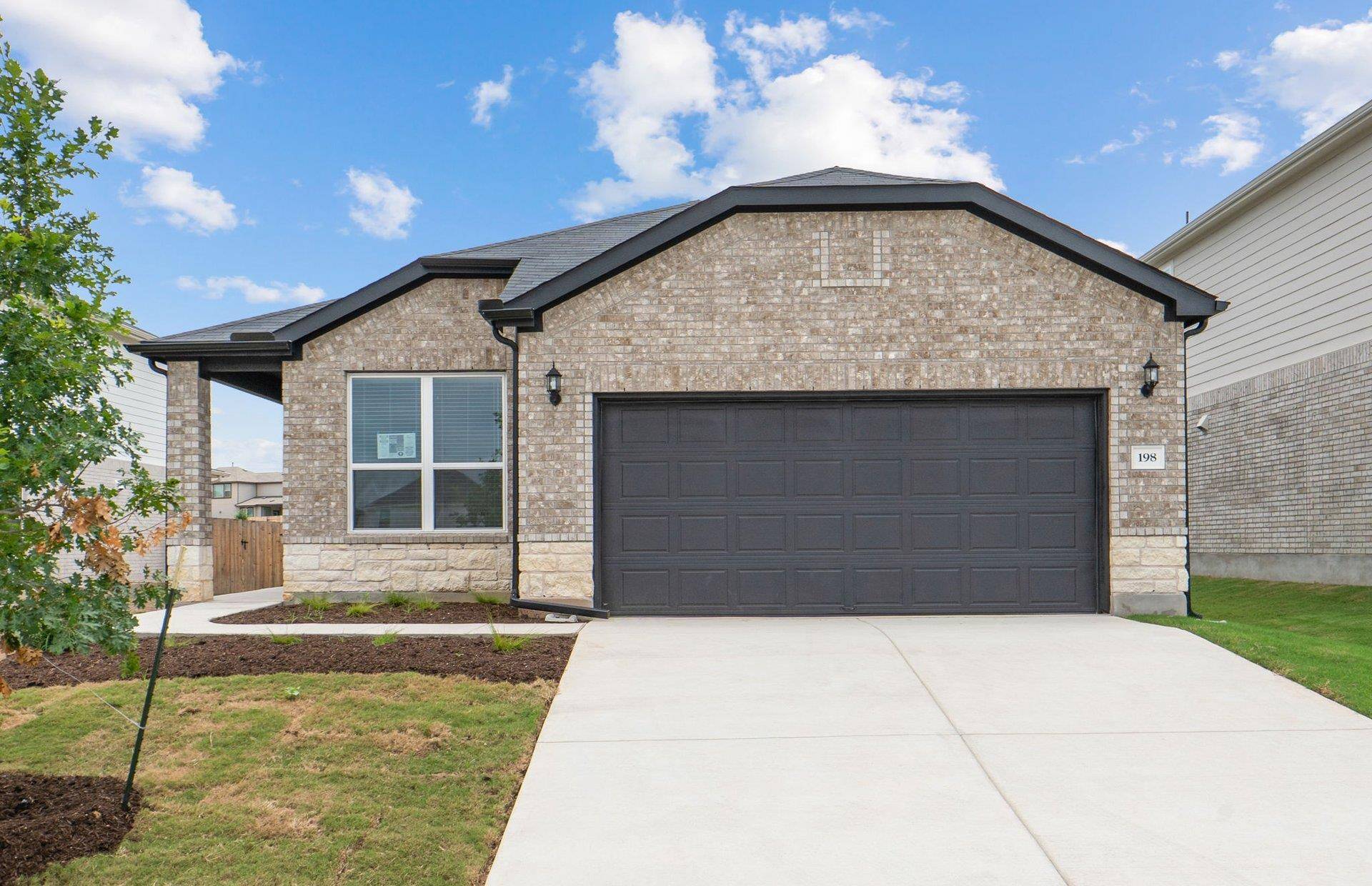 198 Rubber Tree WAY, Buda, TX 78610