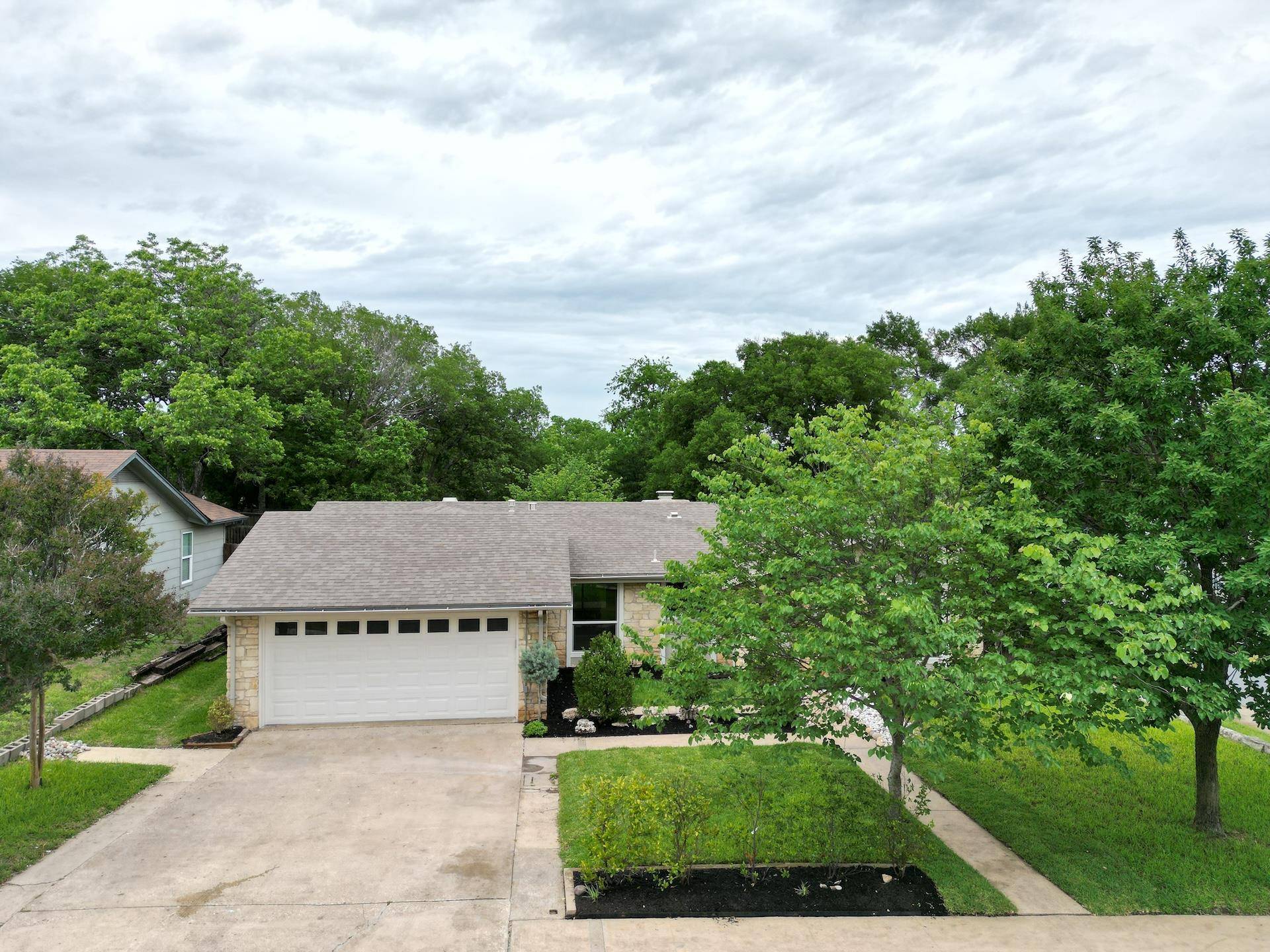 1608 Springer LN, Austin, TX 78758