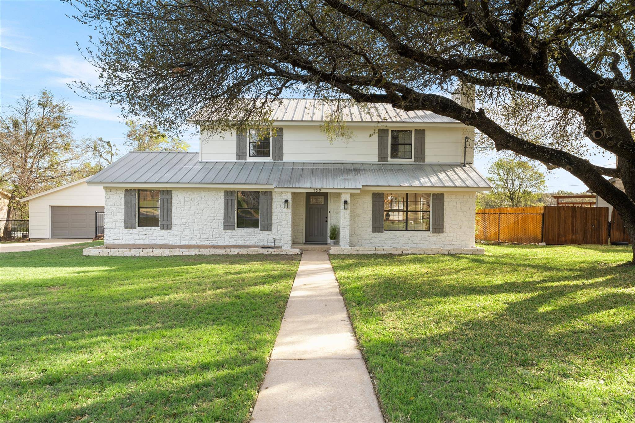 129 Ridgecrest RD, Georgetown, TX 78628