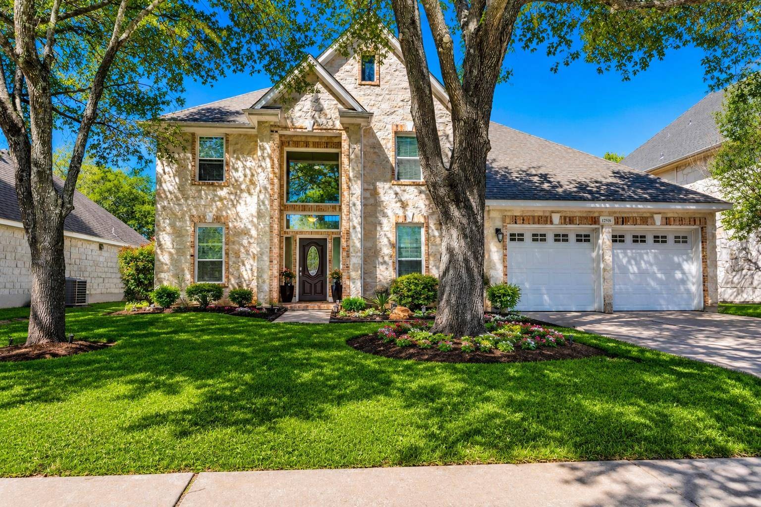 12528 Labrador CV, Austin, TX 78729