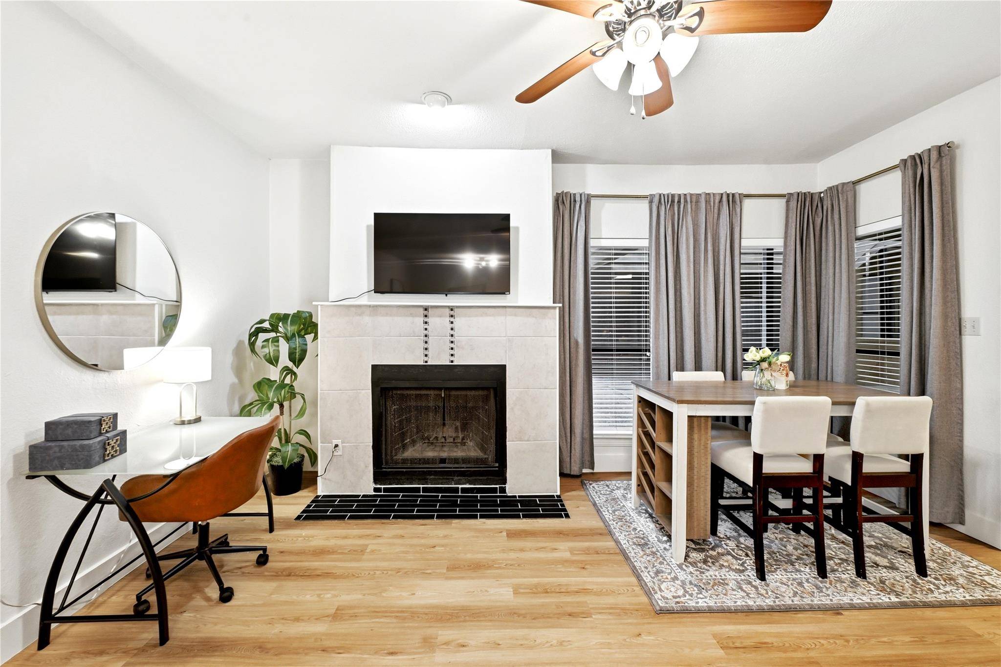 1910 Robbins PL #105, Austin, TX 78705