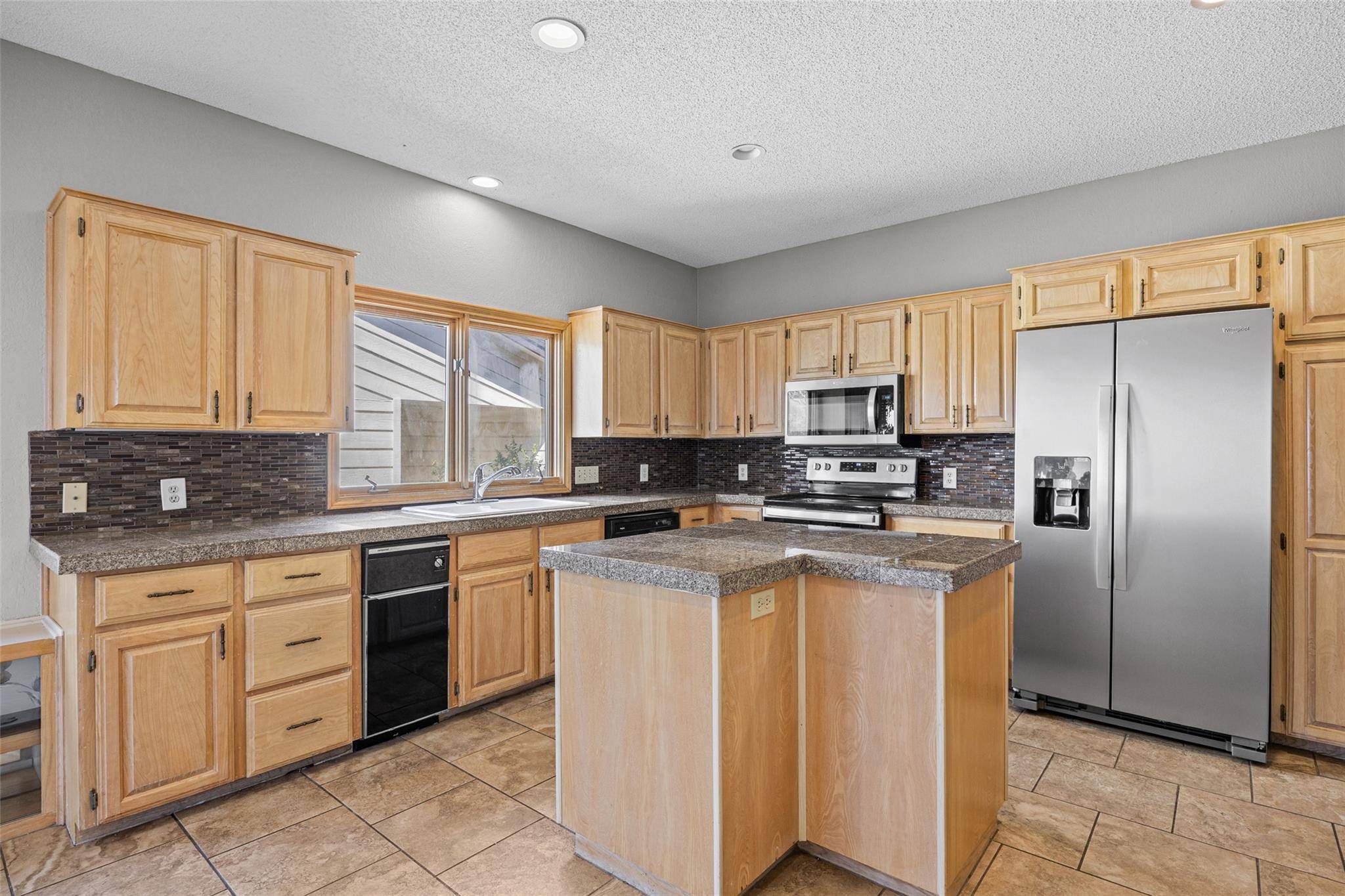 114 Paragon CT, Lakeway, TX 78734