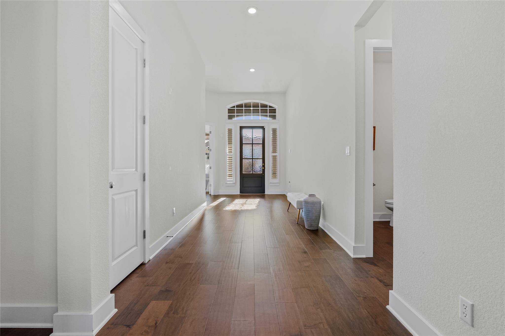 921 Trevi Fontana DR, Leander, TX 78641