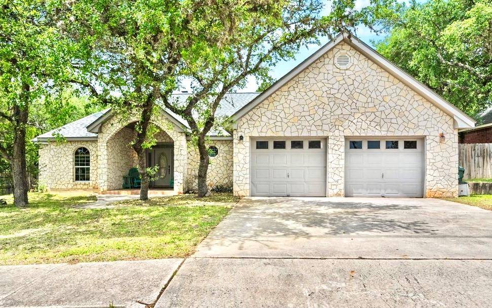 2104 Lancaster ST, San Marcos, TX 78666