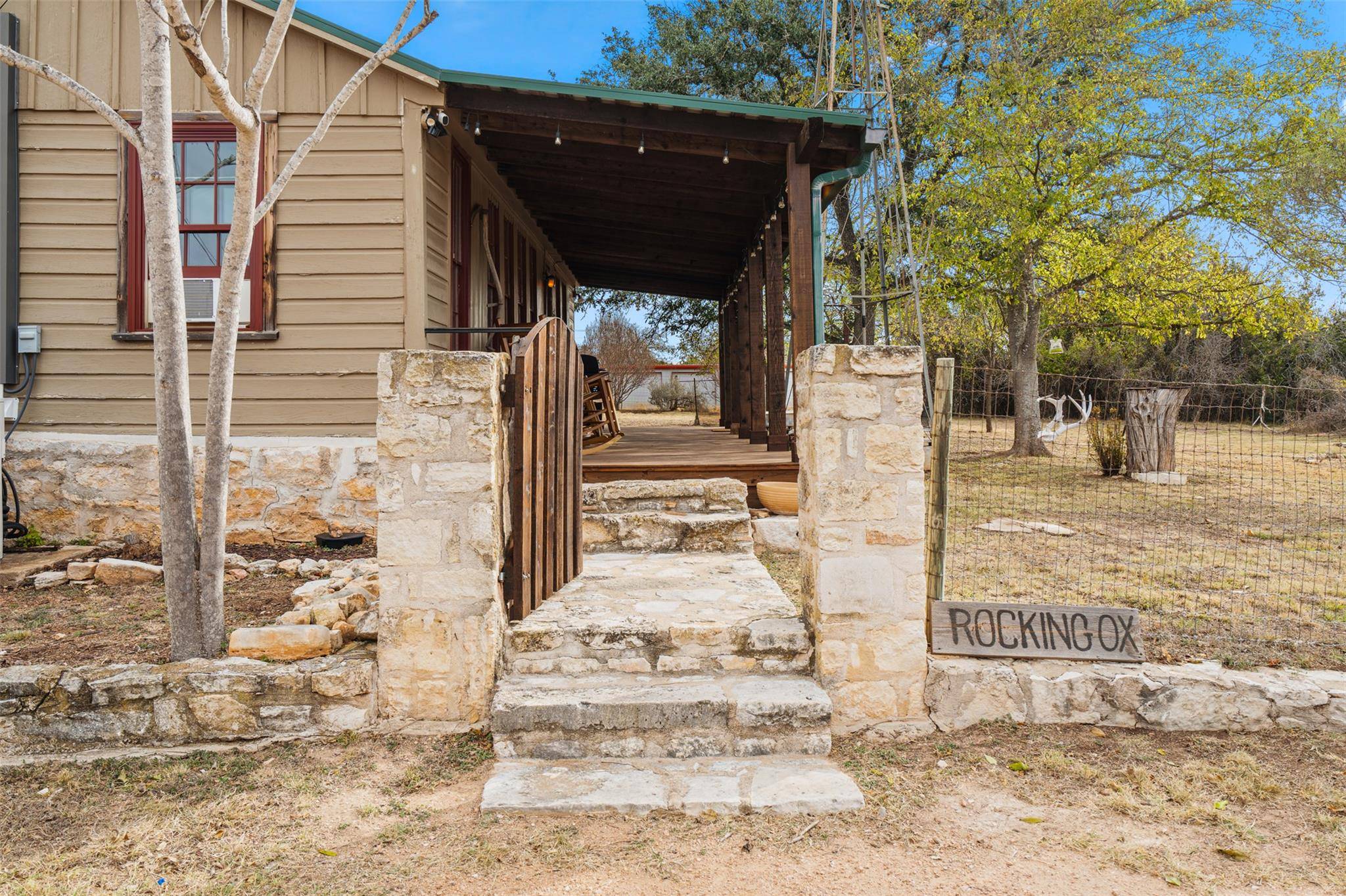 3499 W Us Highway 290, Fredericksburg, TX 78624