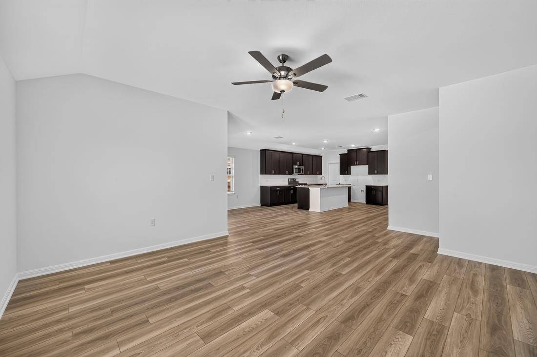 1212 Crumpton DR, Pflugerville, TX 78660