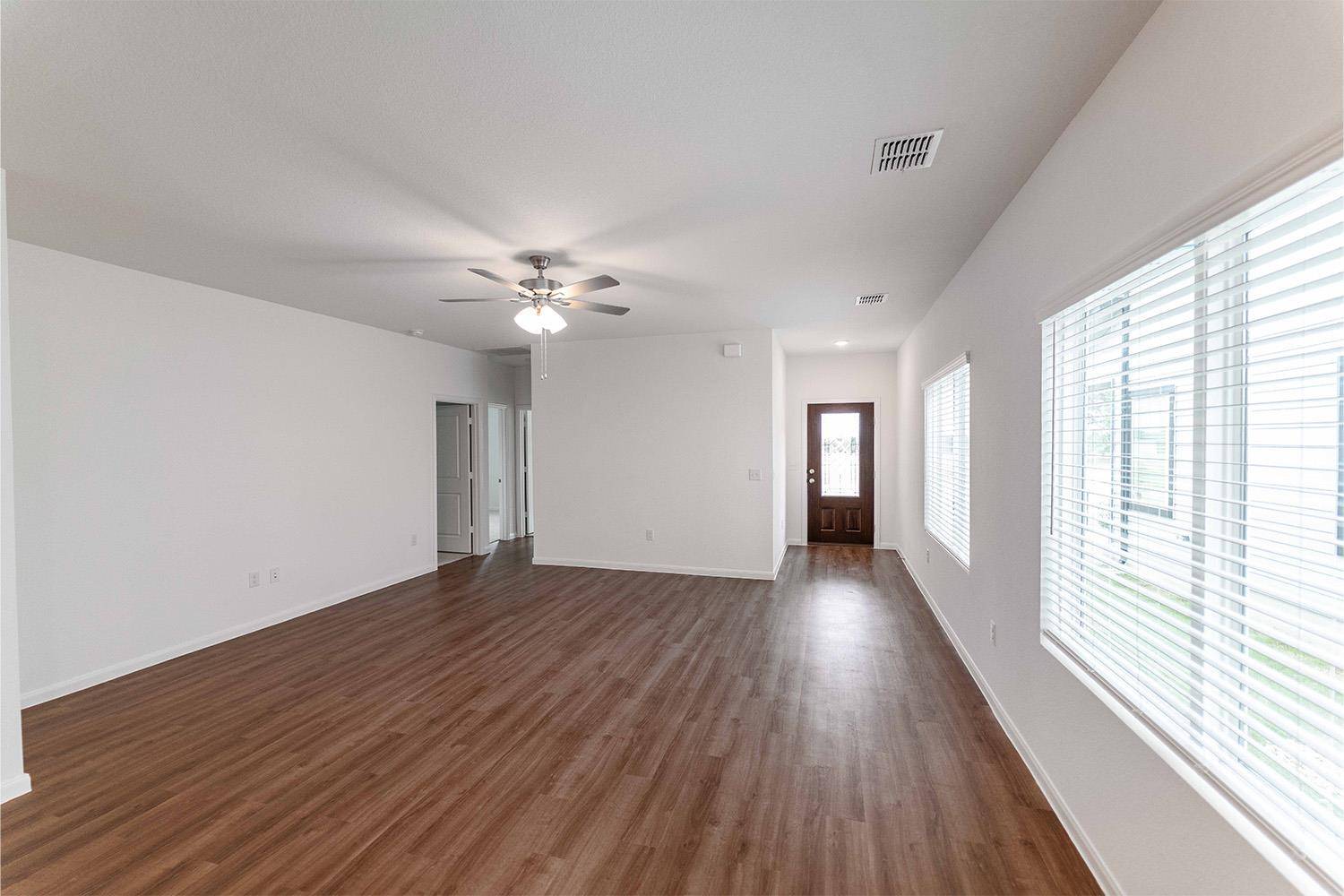 380 Kenai DR, Kyle, TX 78640