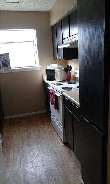 2011 West LOOP #C, Austin, TX 78758