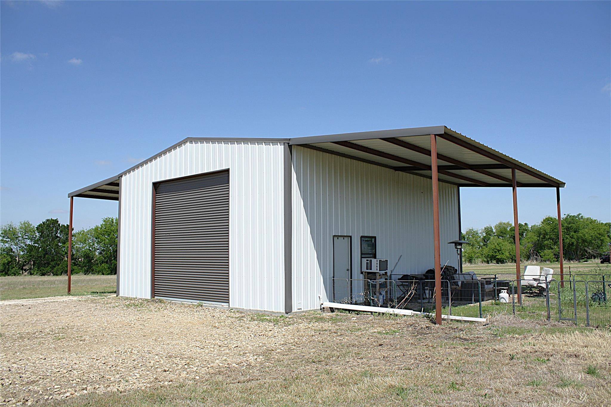 8821 County Road 133, Burlington, TX 76519