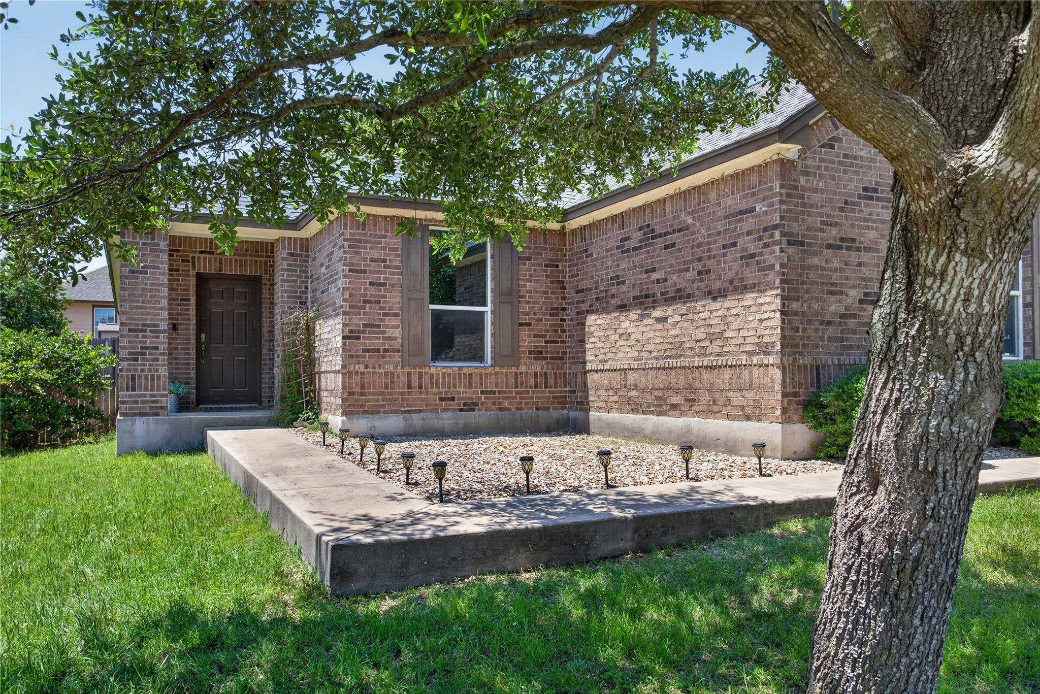 1005 Lonesome Lilly WAY, Pflugerville, TX 78660