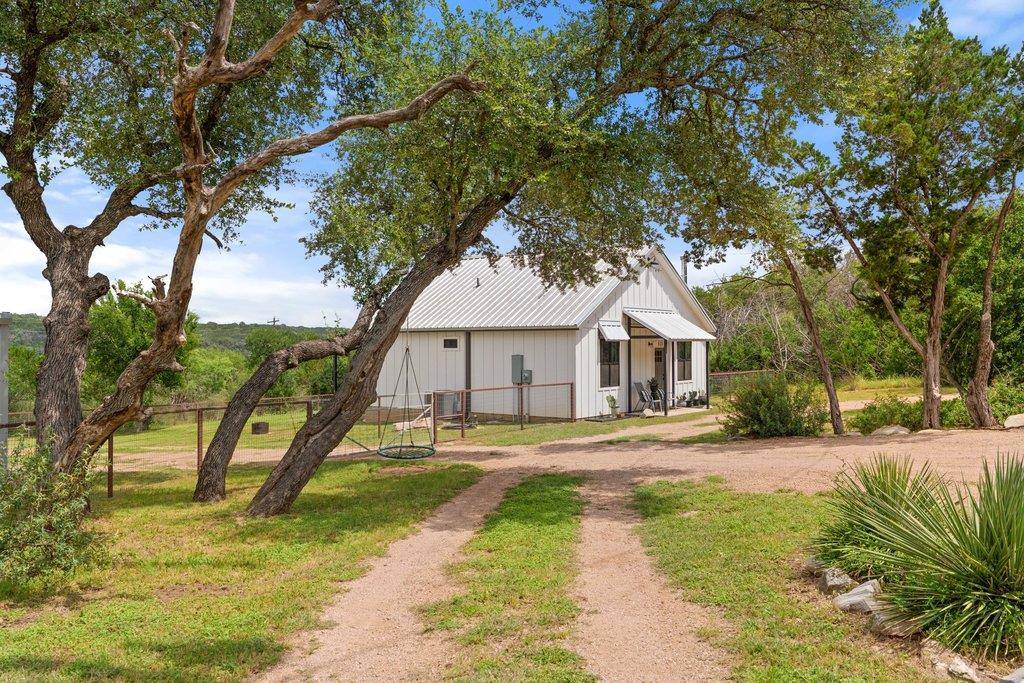 505 Broken Arrow DR, Spicewood, TX 78669