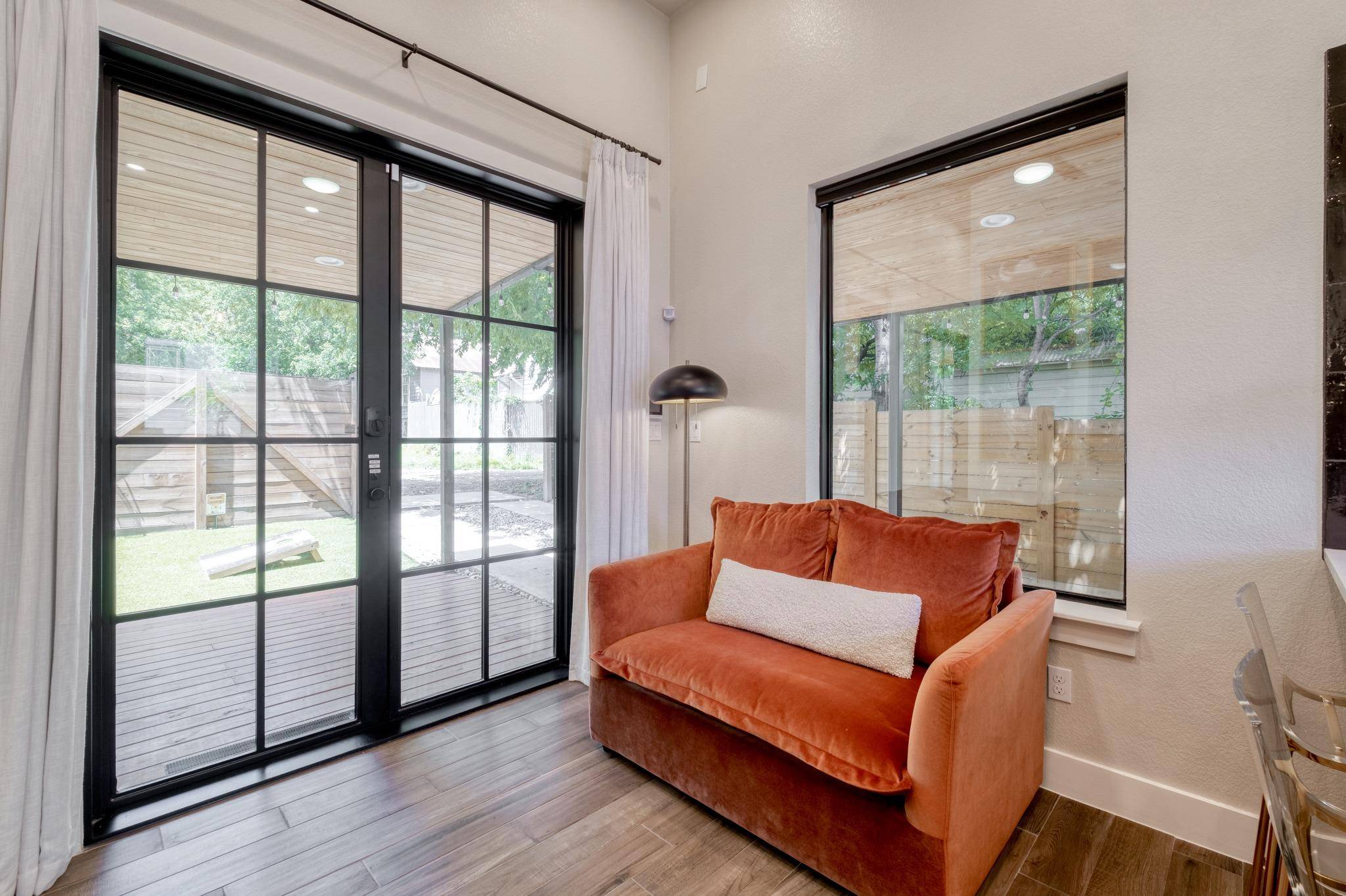1904 E 16th ST #2, Austin, TX 78702