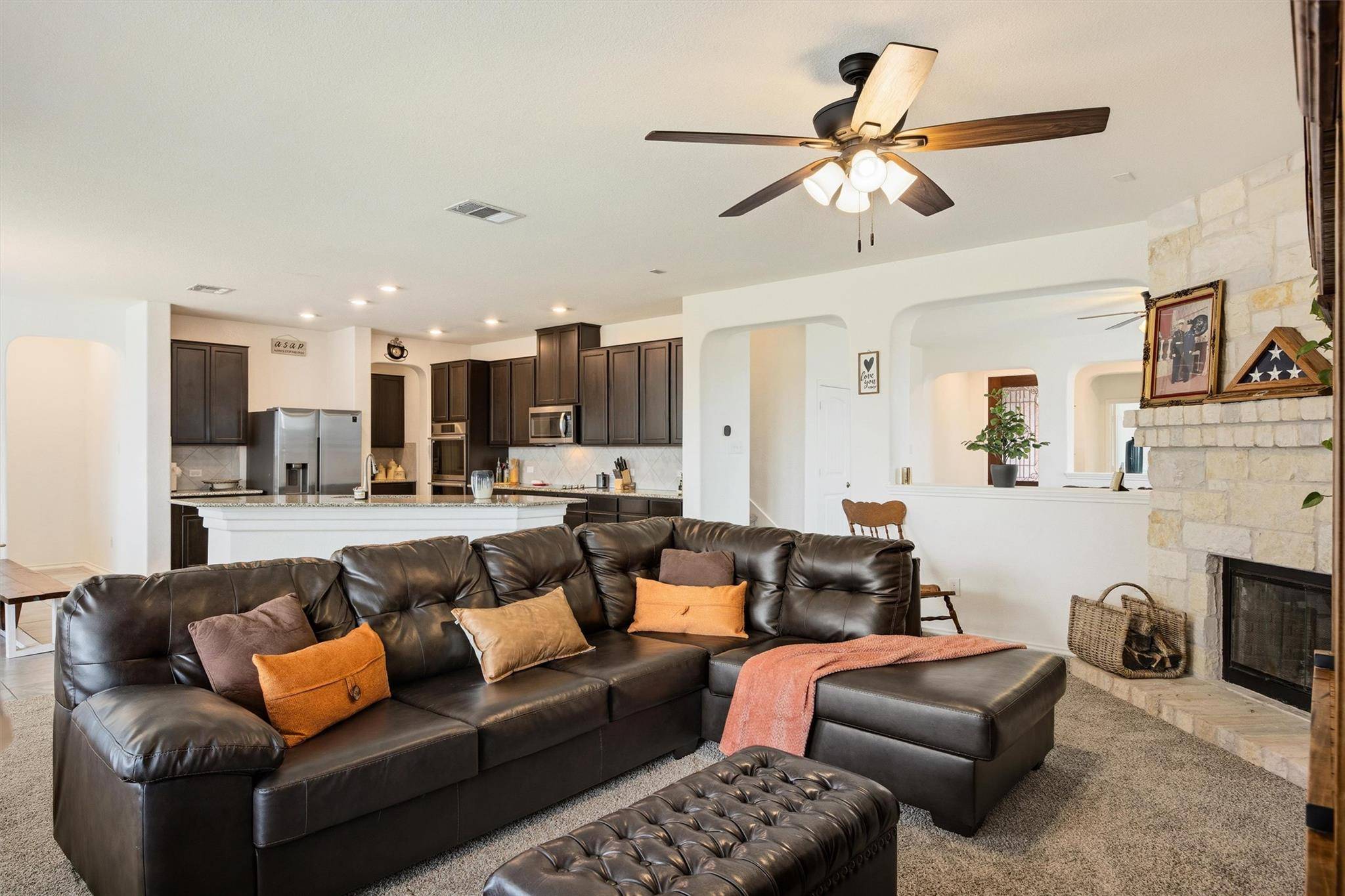 420 Conestoga DR, Kyle, TX 78640