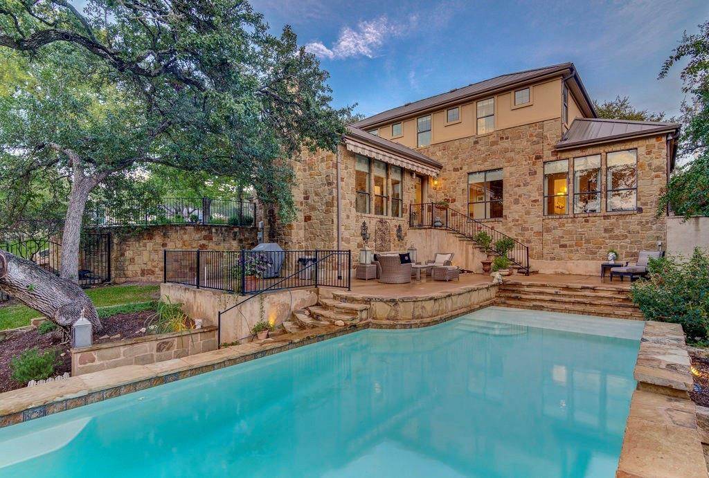 303 ROLLING GREEN DR, Lakeway, TX 78734