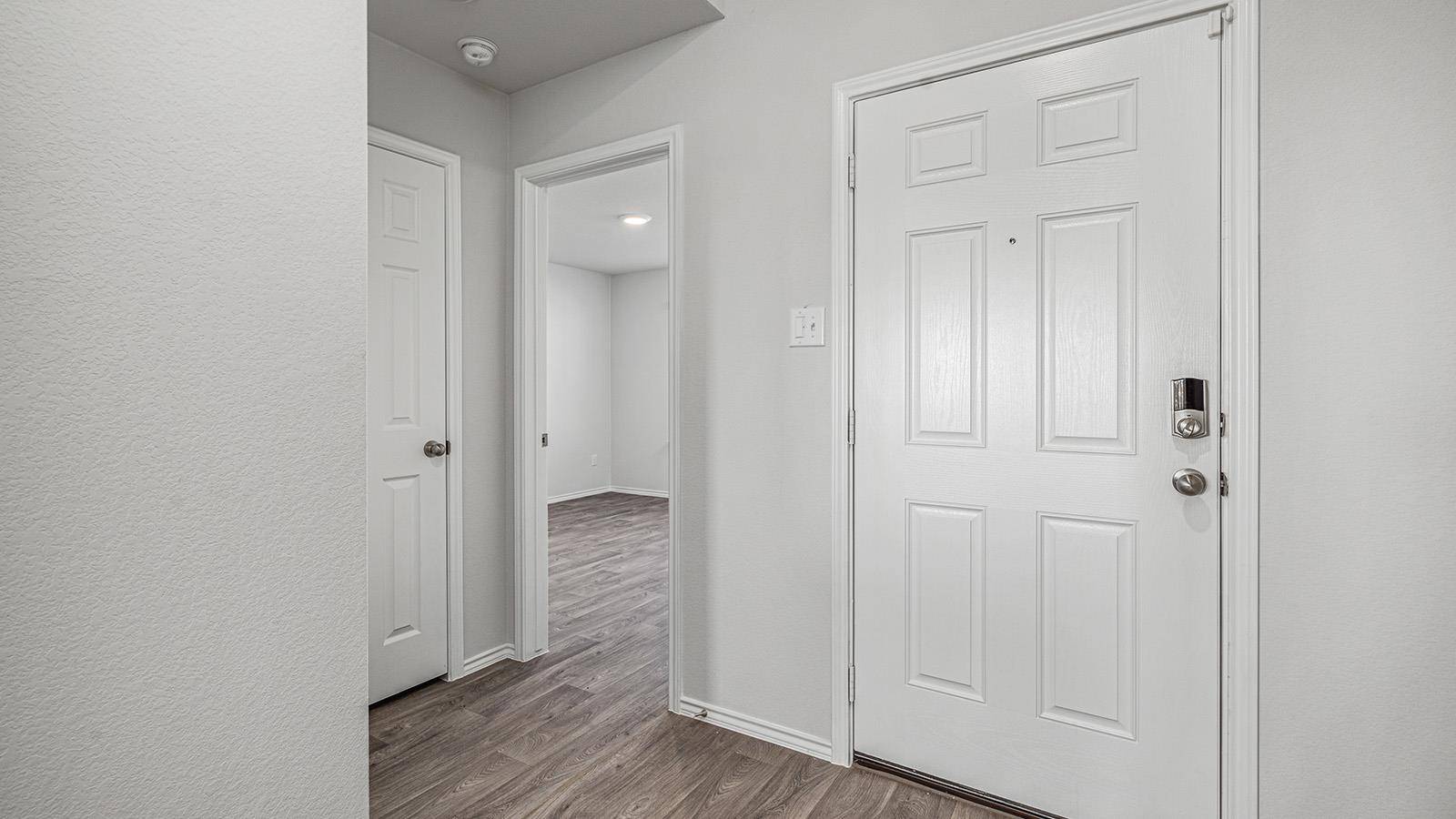 152 McNamara CT, Jarrell, TX 76537