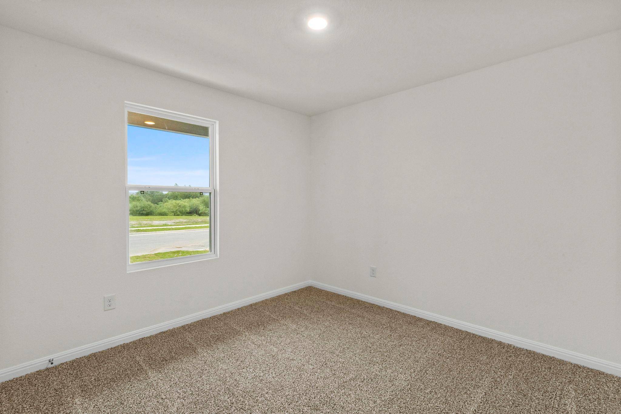 244 Flora Vista ST, San Marcos, TX 78666