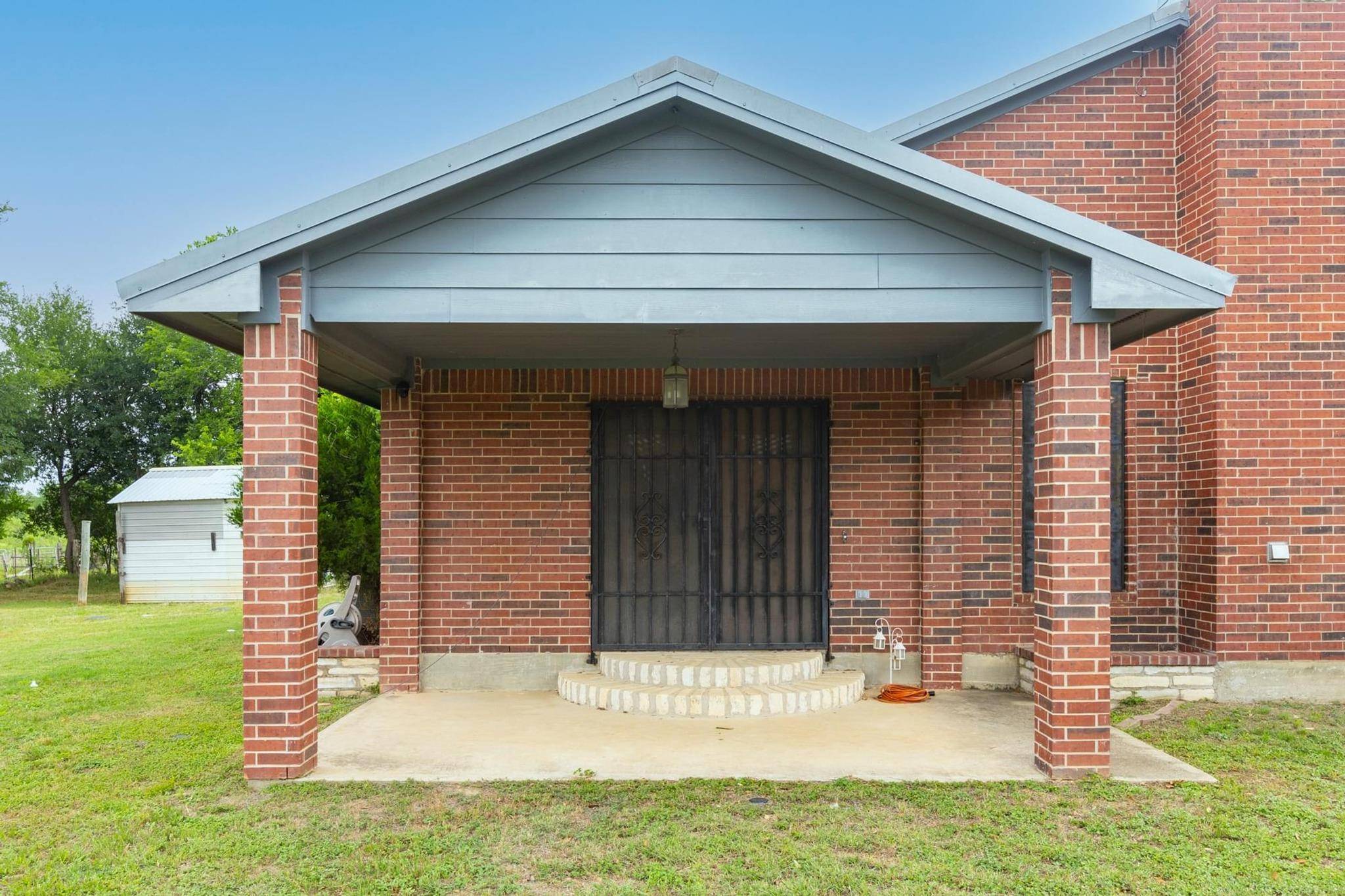 176 Old Lexington RD #C, Elgin, TX 78621