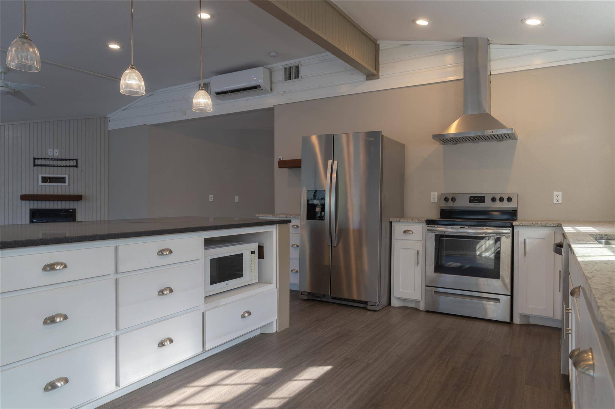 120 Erskine Ferry RD, Seguin, TX 78155