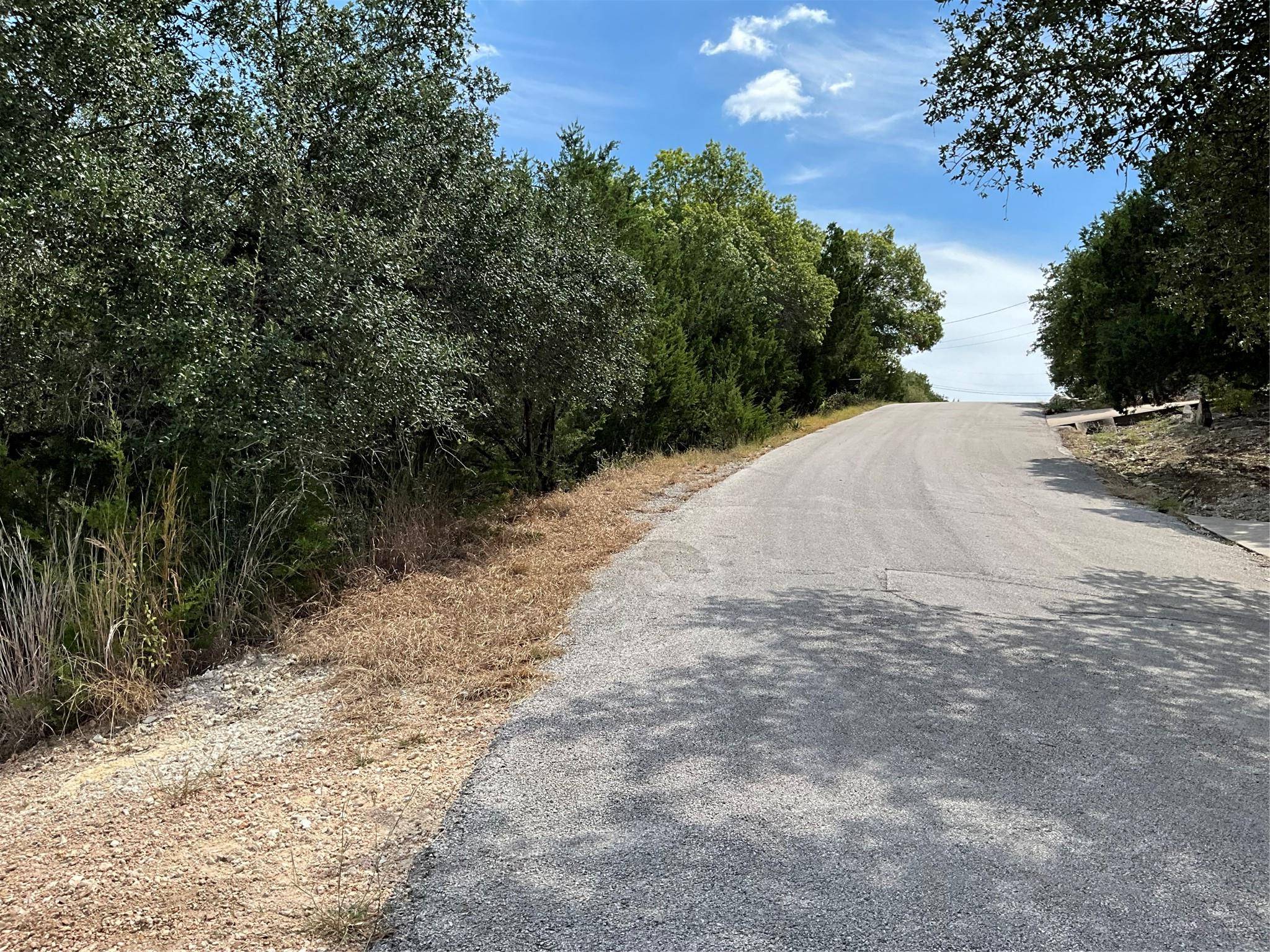 20904, 20906 Tomahawk ST, Lago Vista, TX 78645