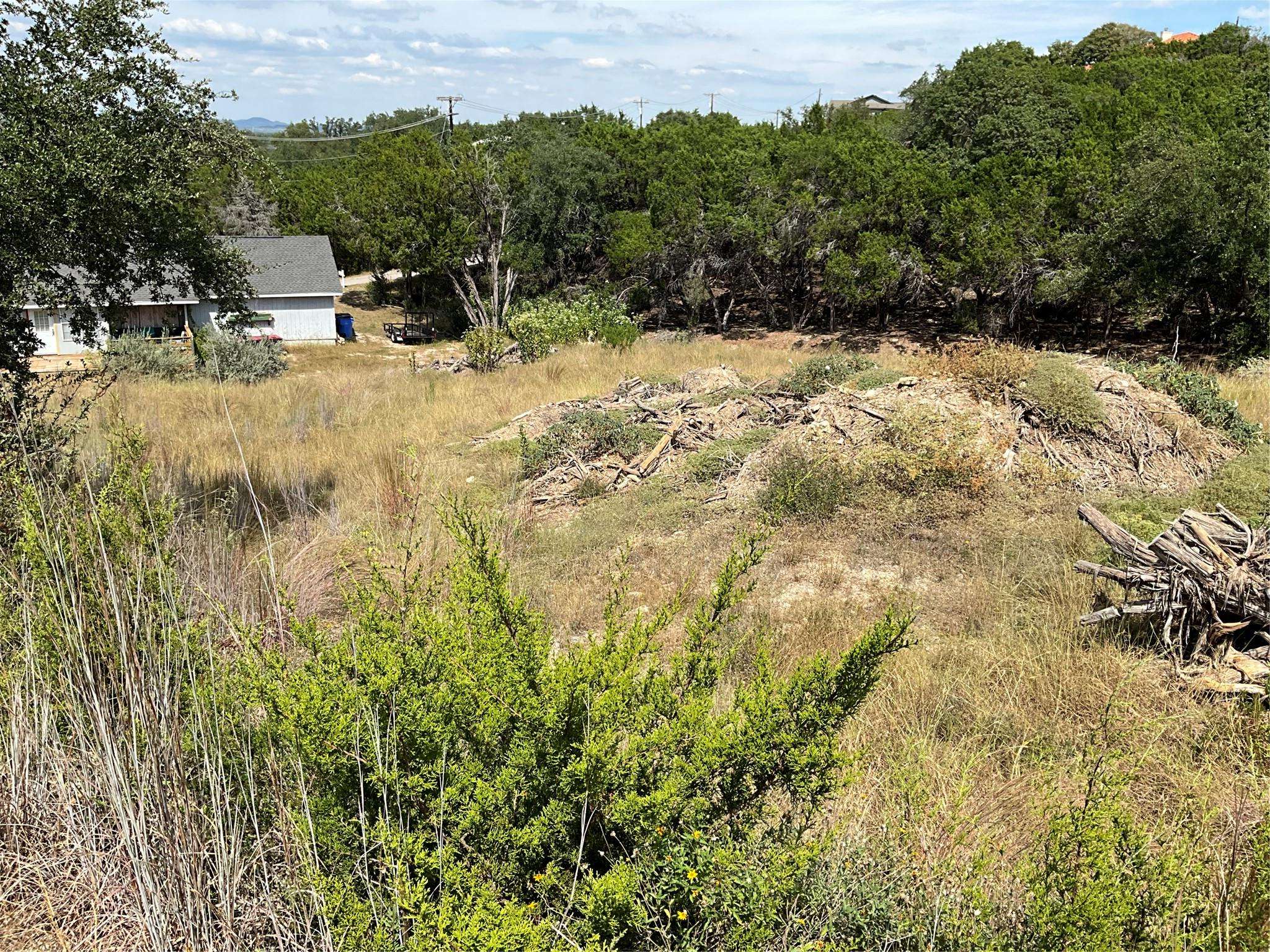 20904, 20906 Tomahawk ST, Lago Vista, TX 78645