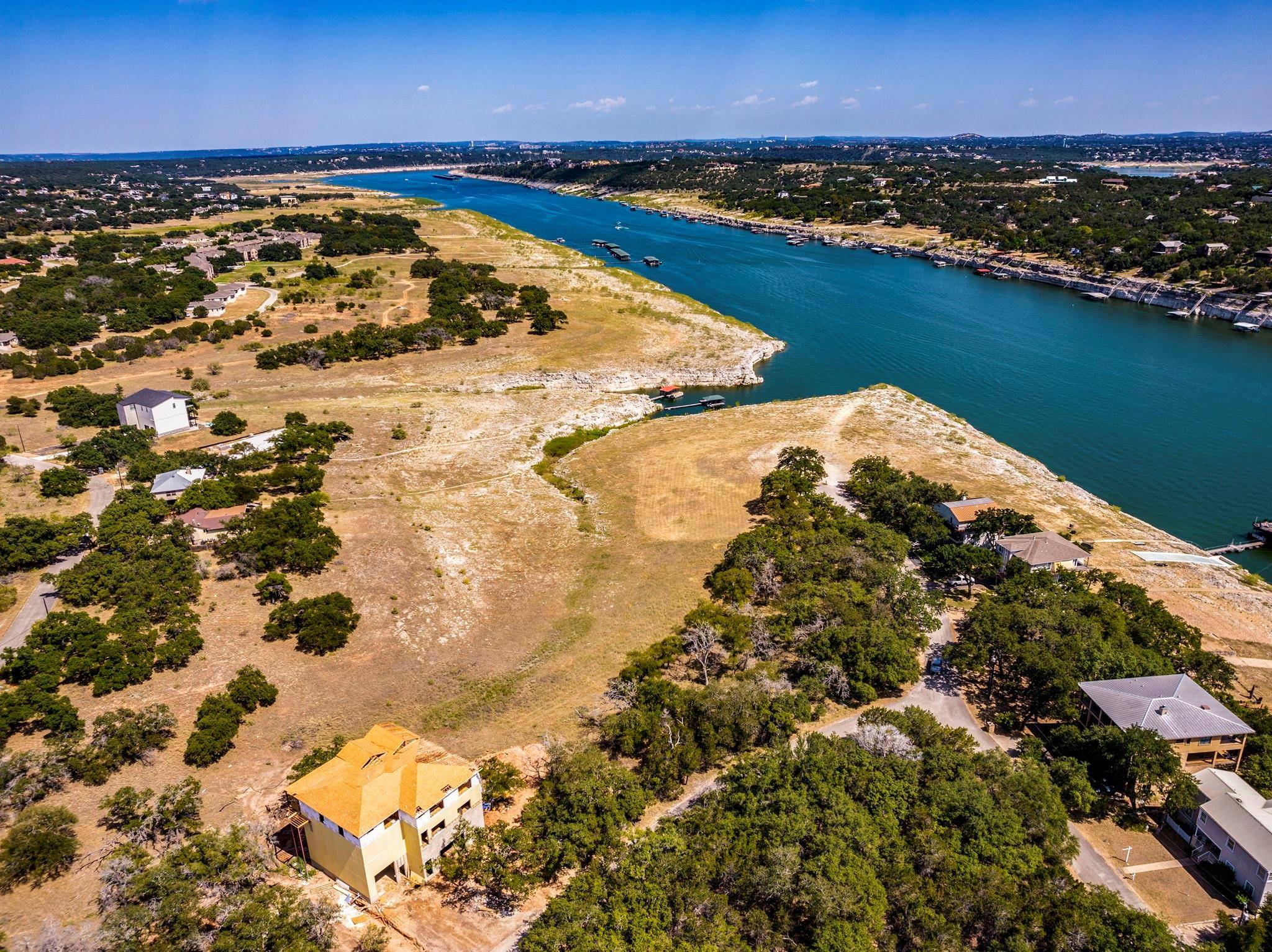 1303 Robin TRL, Lago Vista, TX 78645