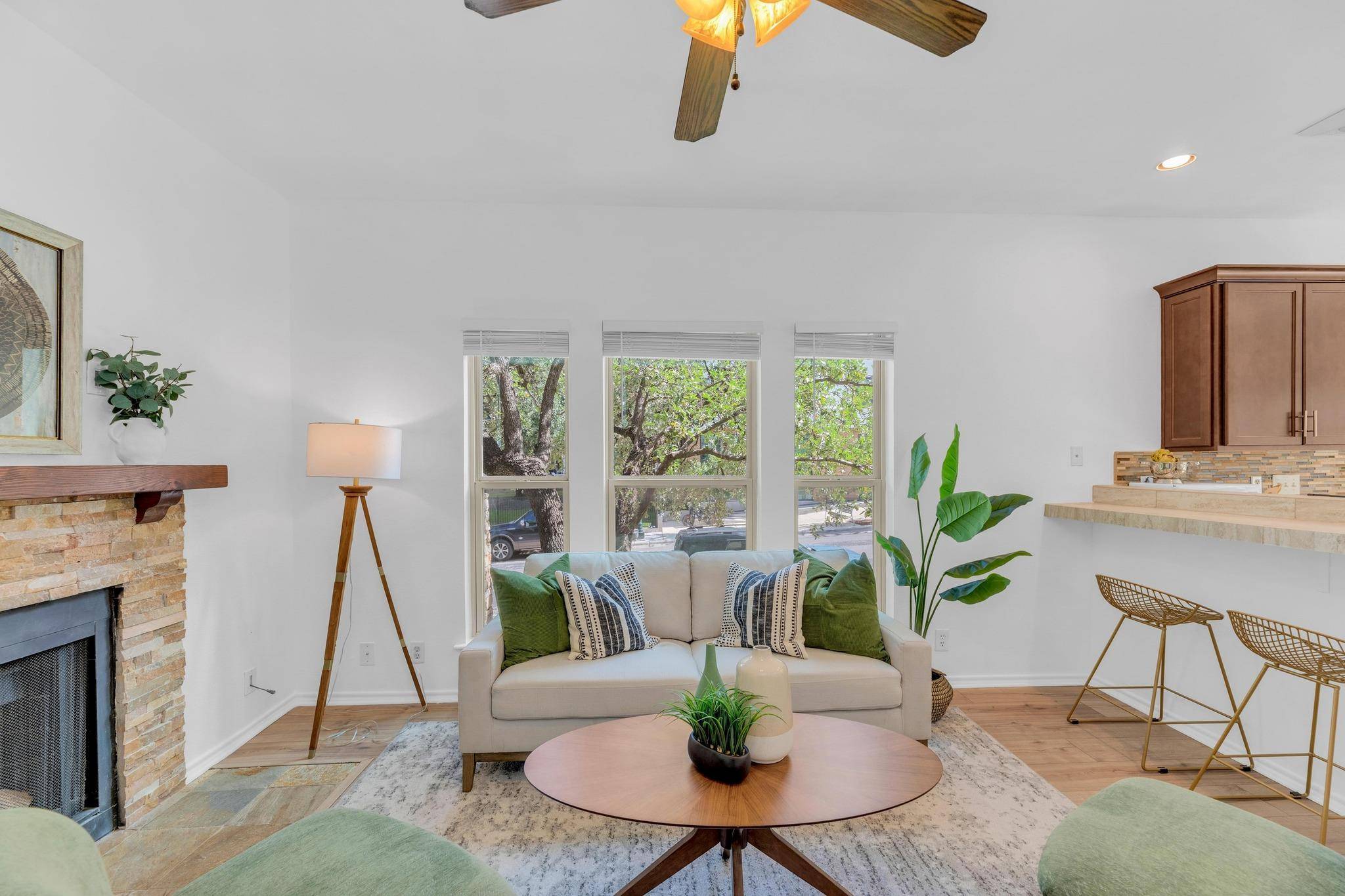 2414 Longview ST #101, Austin, TX 78705