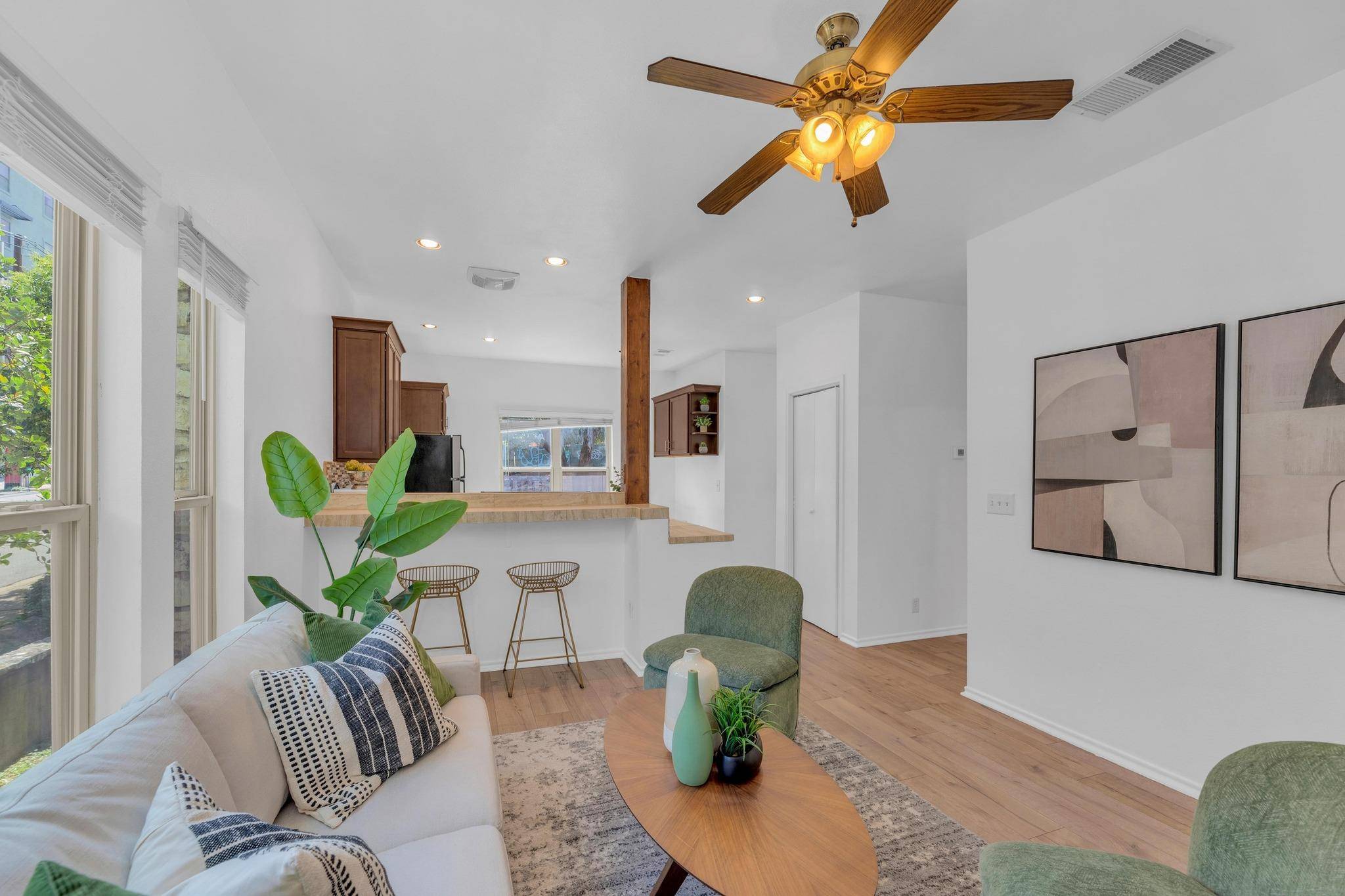 2414 Longview ST #101, Austin, TX 78705