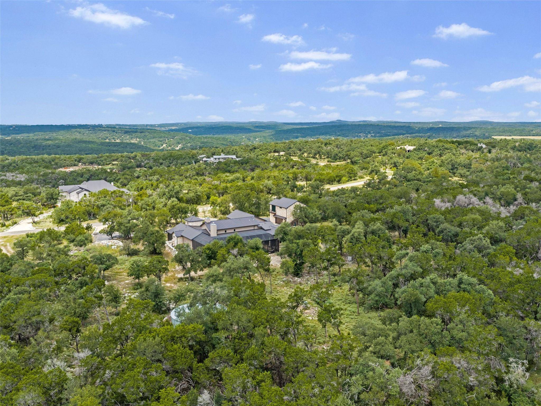 435 Gardenia DR, Wimberley, TX 78676