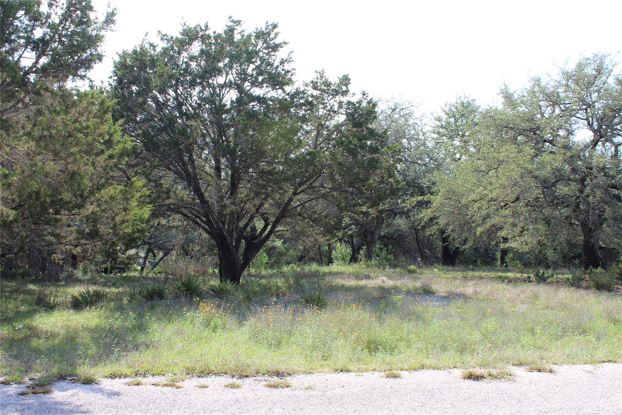 6708 Bar K Clubhouse CT, Lago Vista, TX 78645
