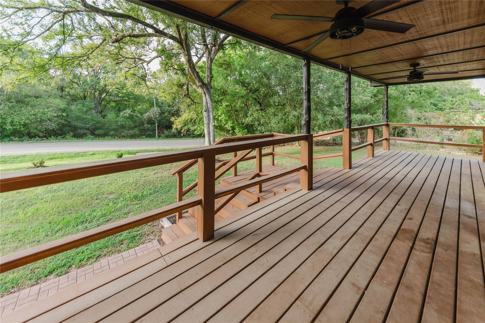 188 W Kaanapali LN, Bastrop, TX 78602