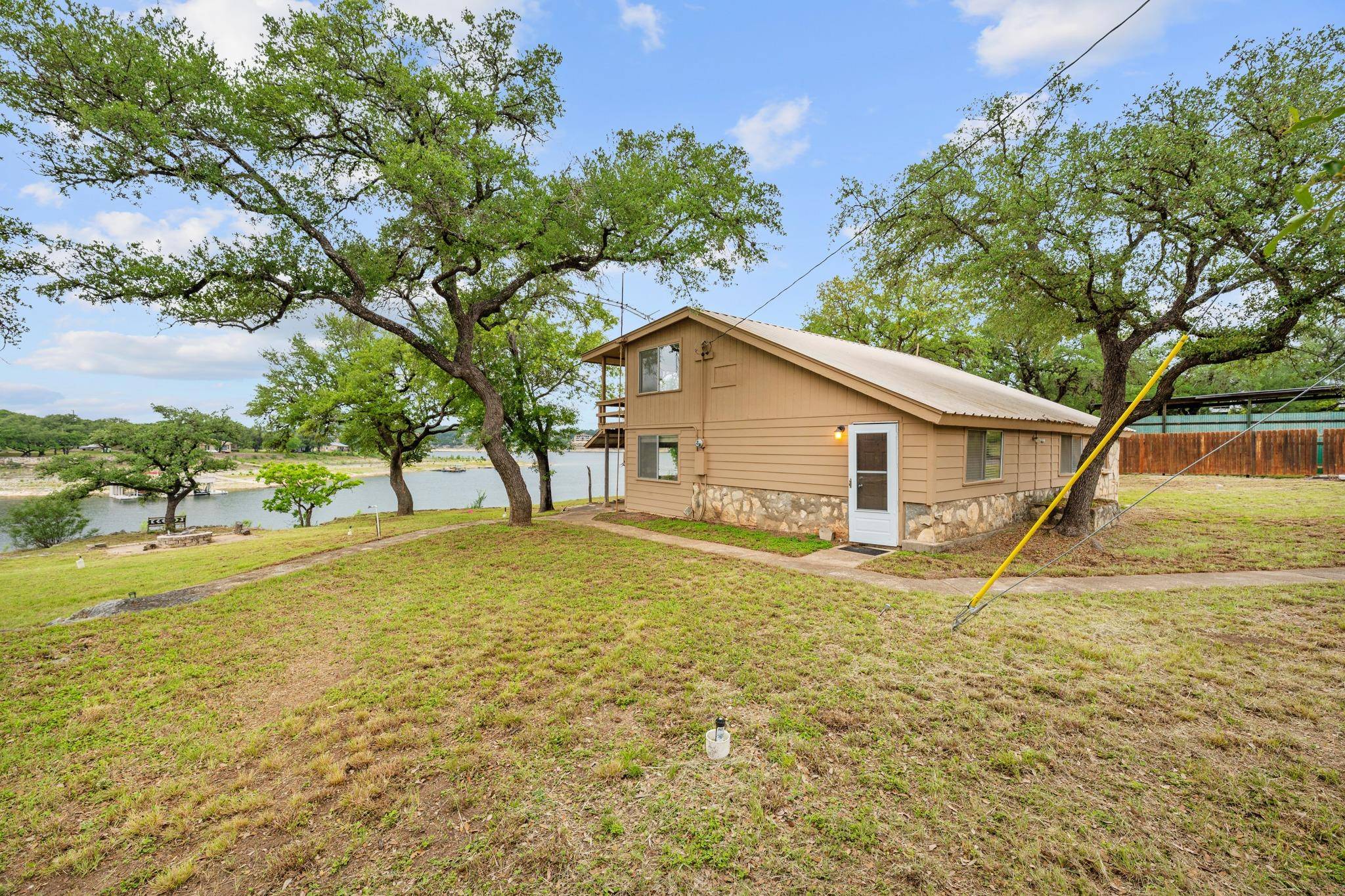 1106 Hurst HOLW, Austin, TX 78734