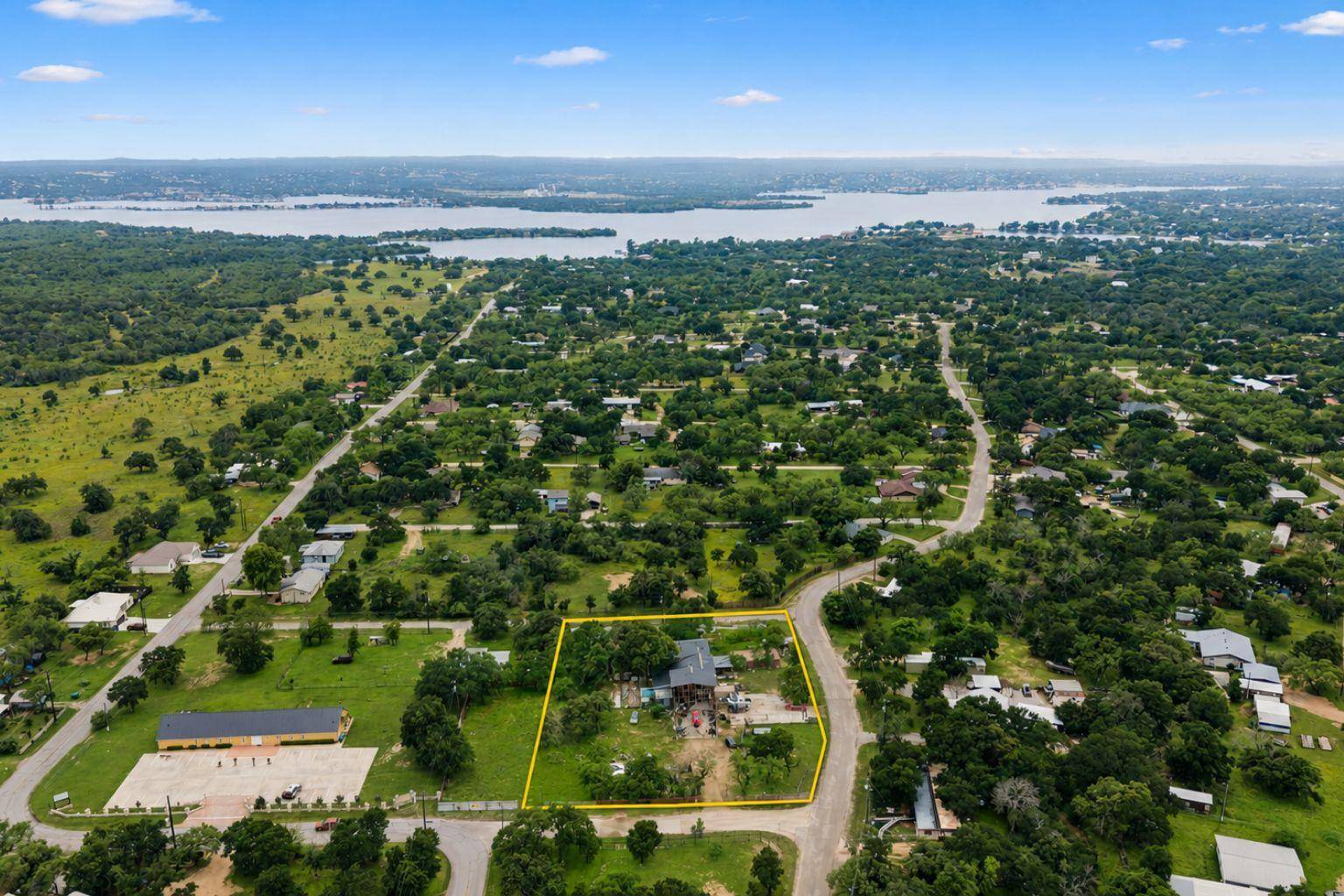 1503 Kingsoak DR, Marble Falls, TX 78654