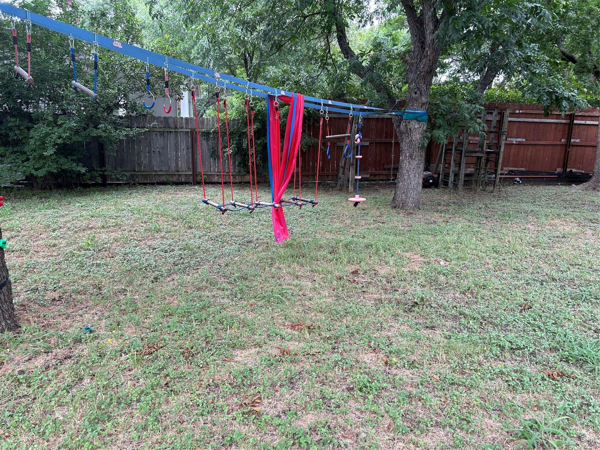 1400 Vargas RD, Austin, TX 78741