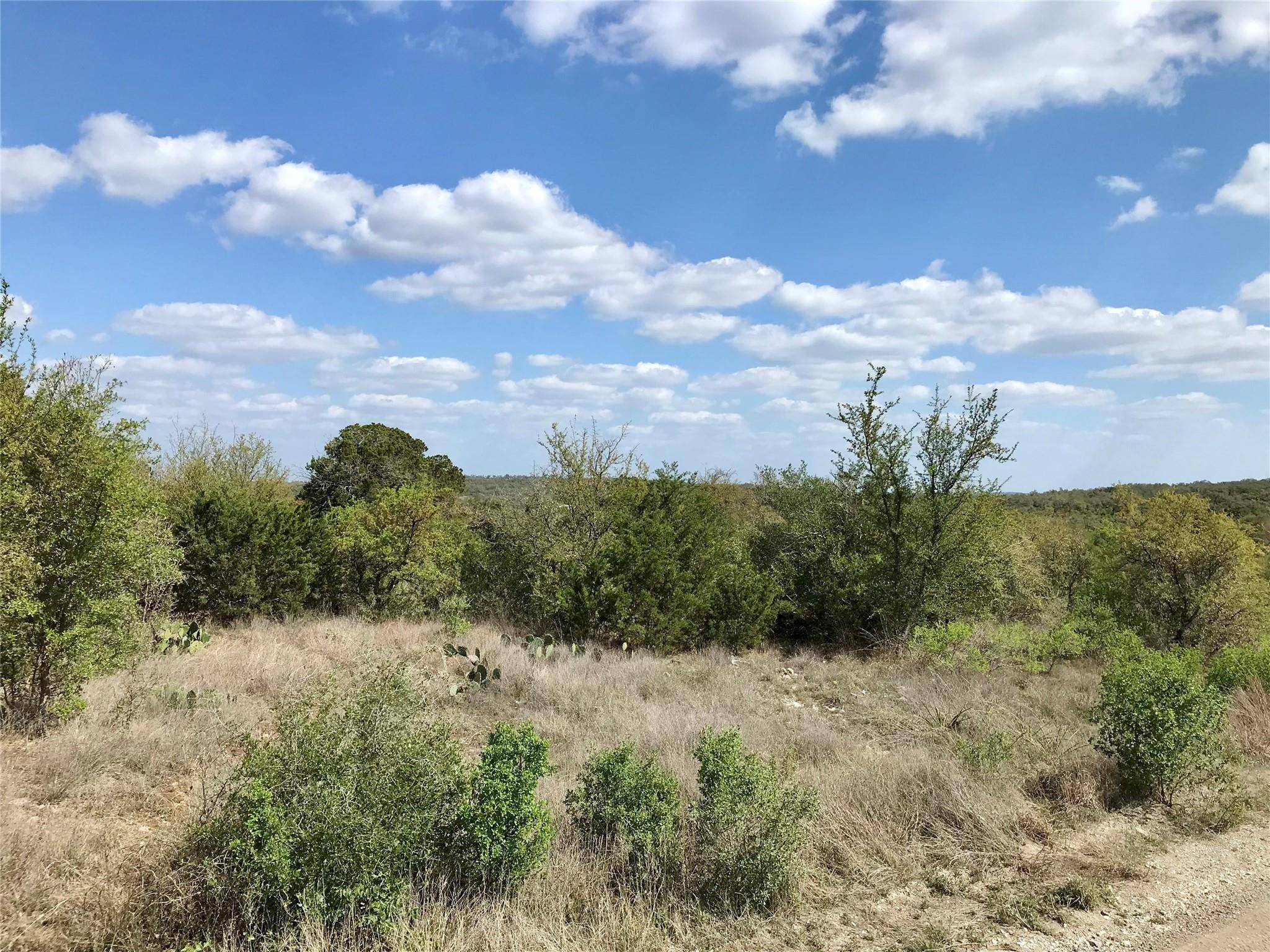970-B 32, San Marcos, TX 78666