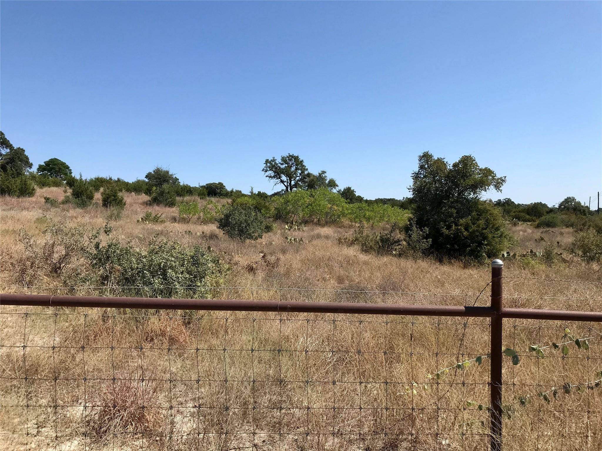 970-B 32, San Marcos, TX 78666