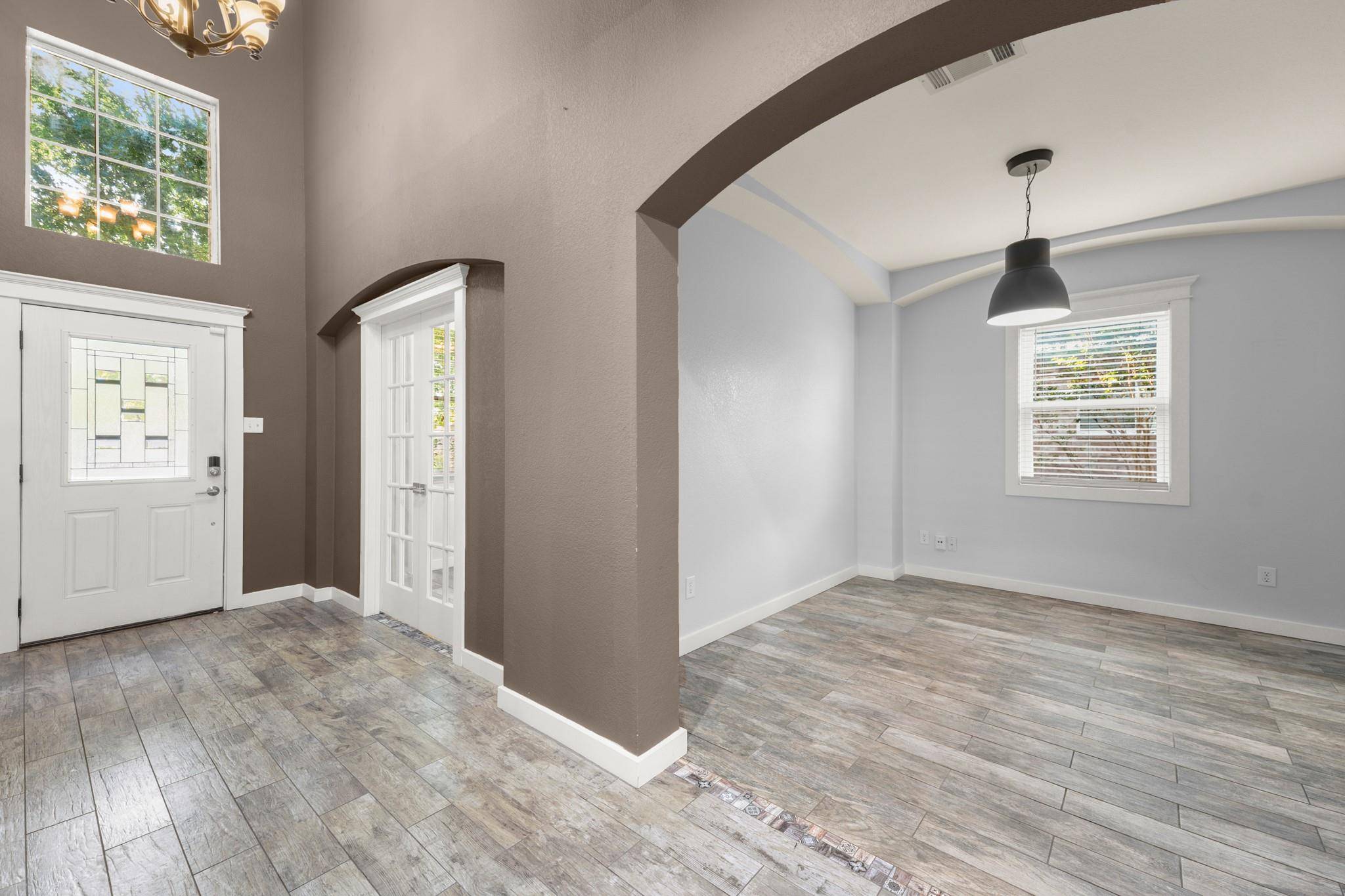 411 Olmos DR, Leander, TX 78641